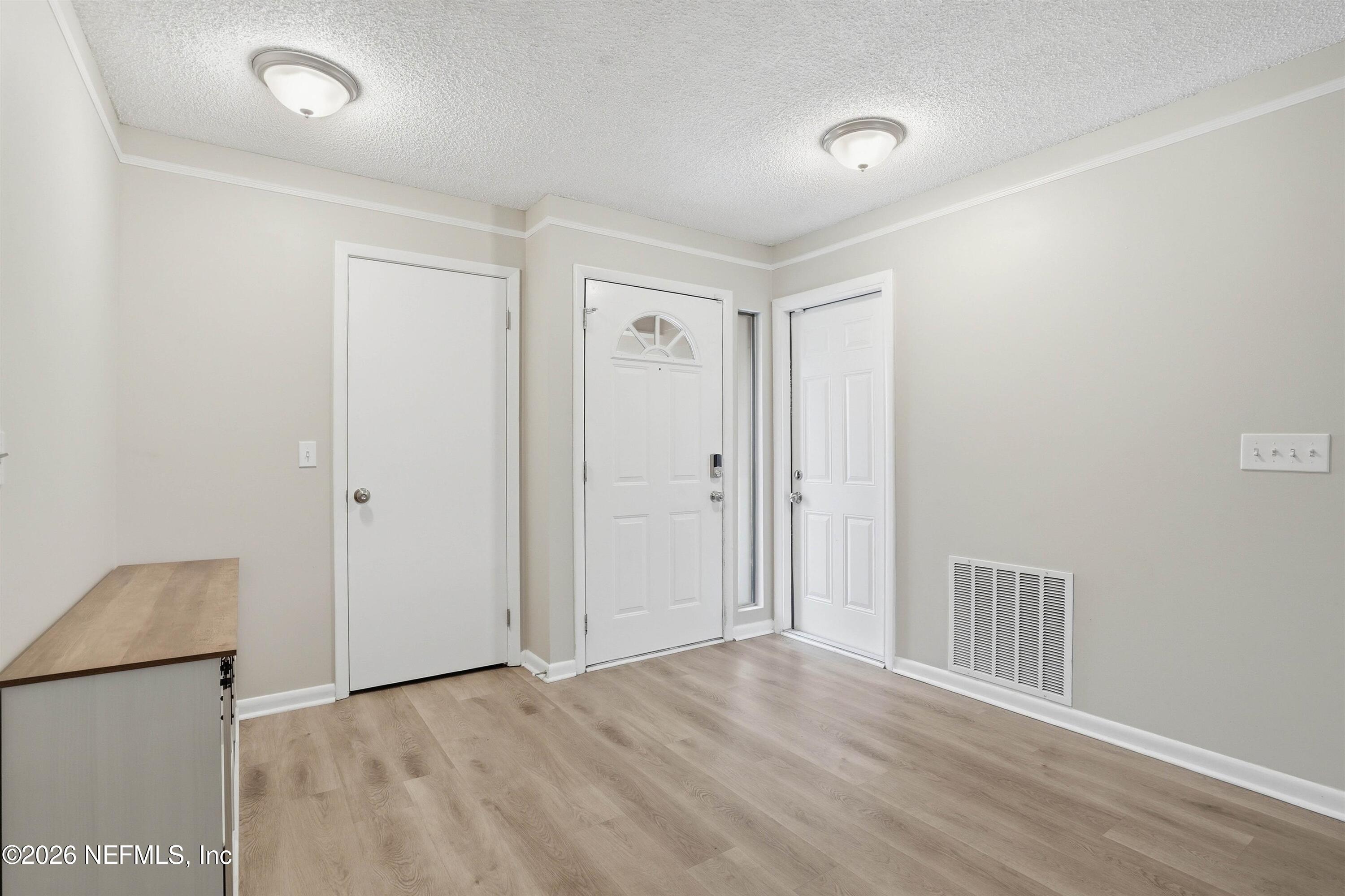 8133 MORRISTOWN Trail