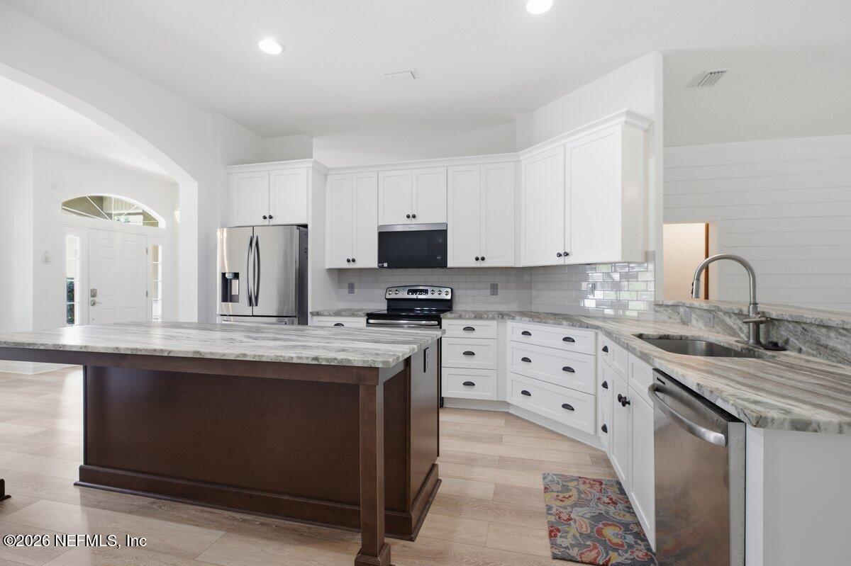 32405 SUNNY PARKE Drive