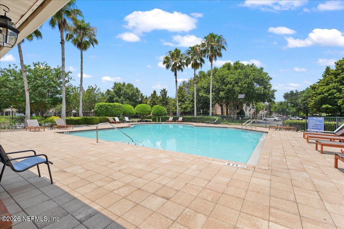 8125 SUMMER POINT Court