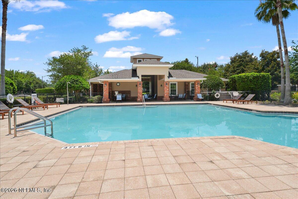 8125 SUMMER POINT Court