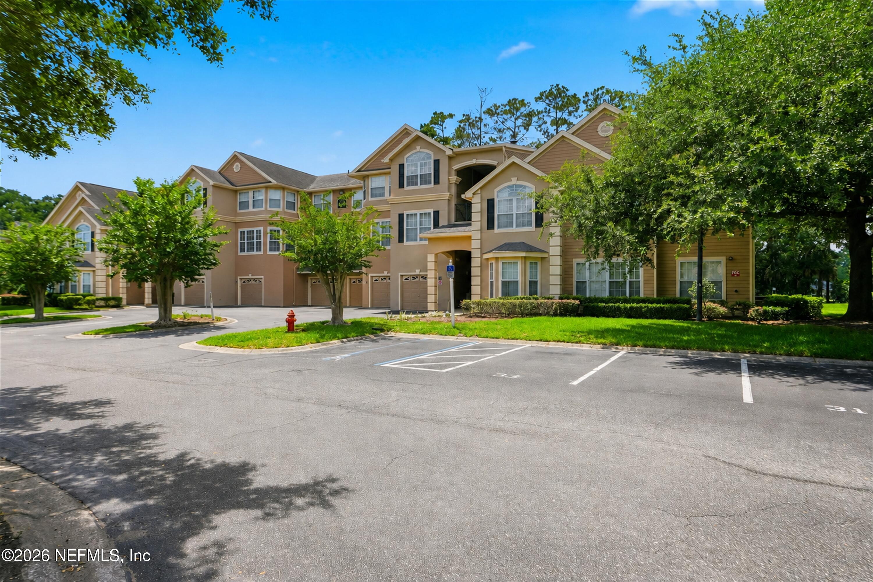 13810 SUTTON PARK Drive N 621