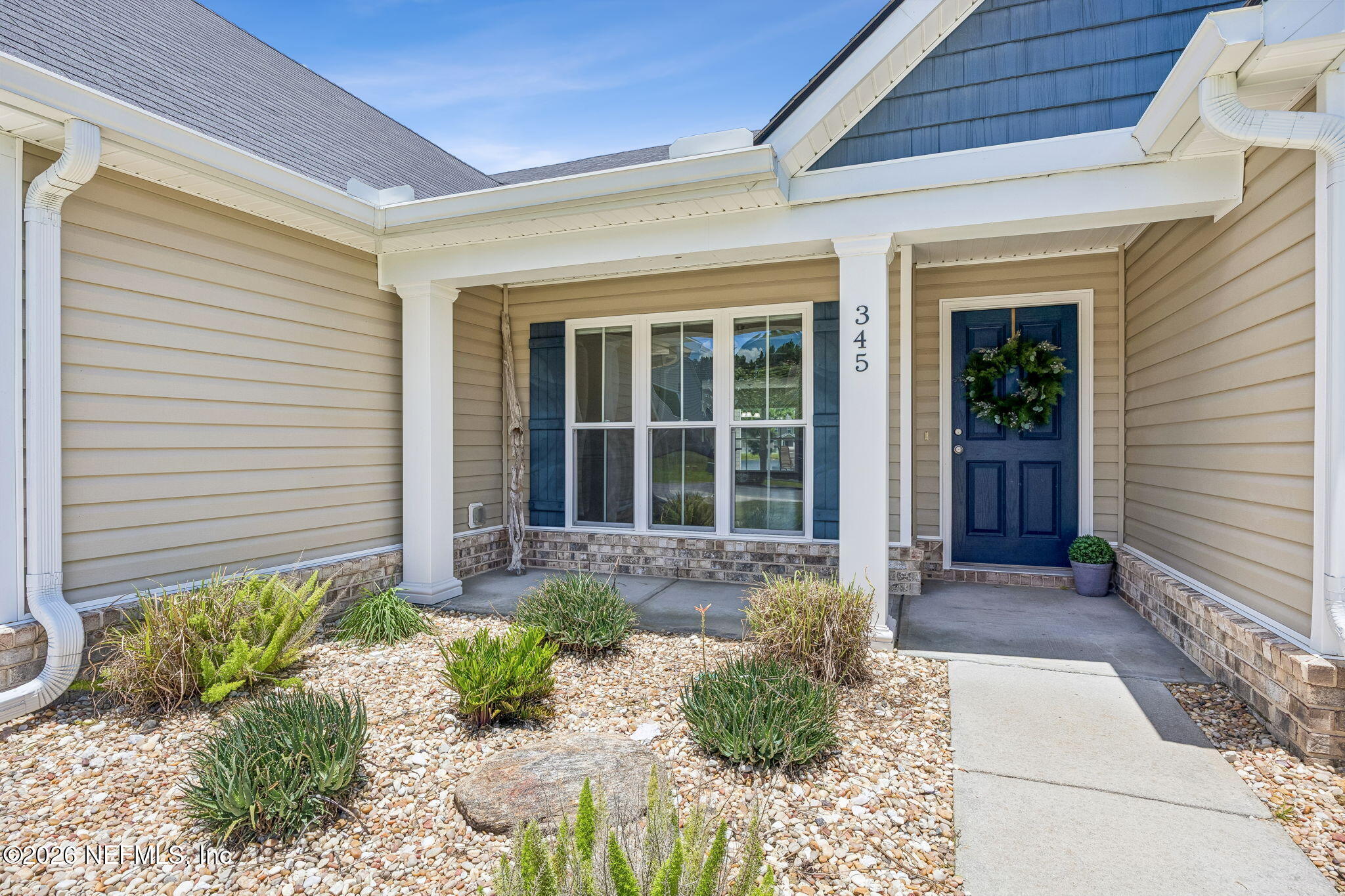 345 DANIEL TRENT Way