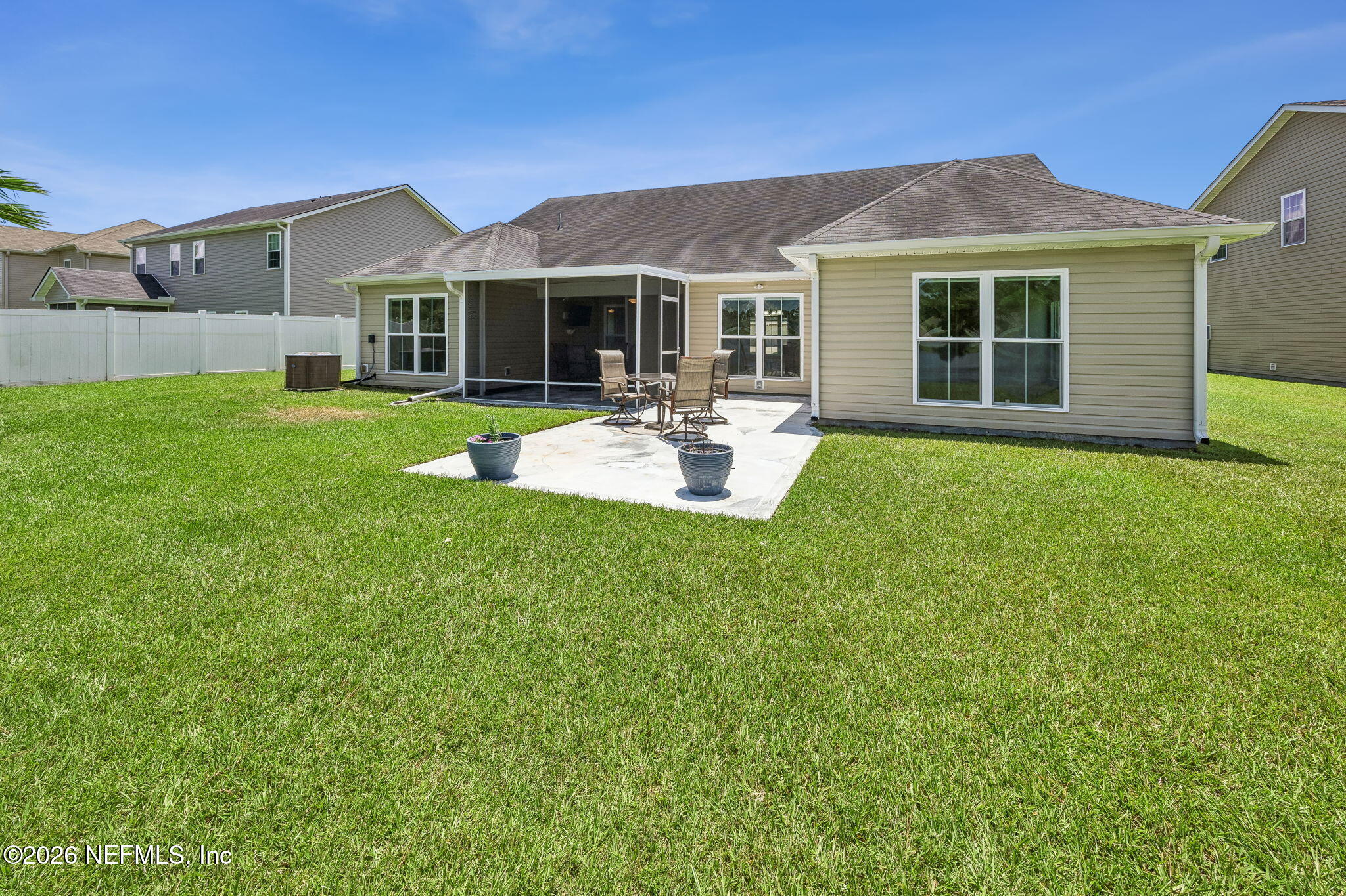 345 DANIEL TRENT Way