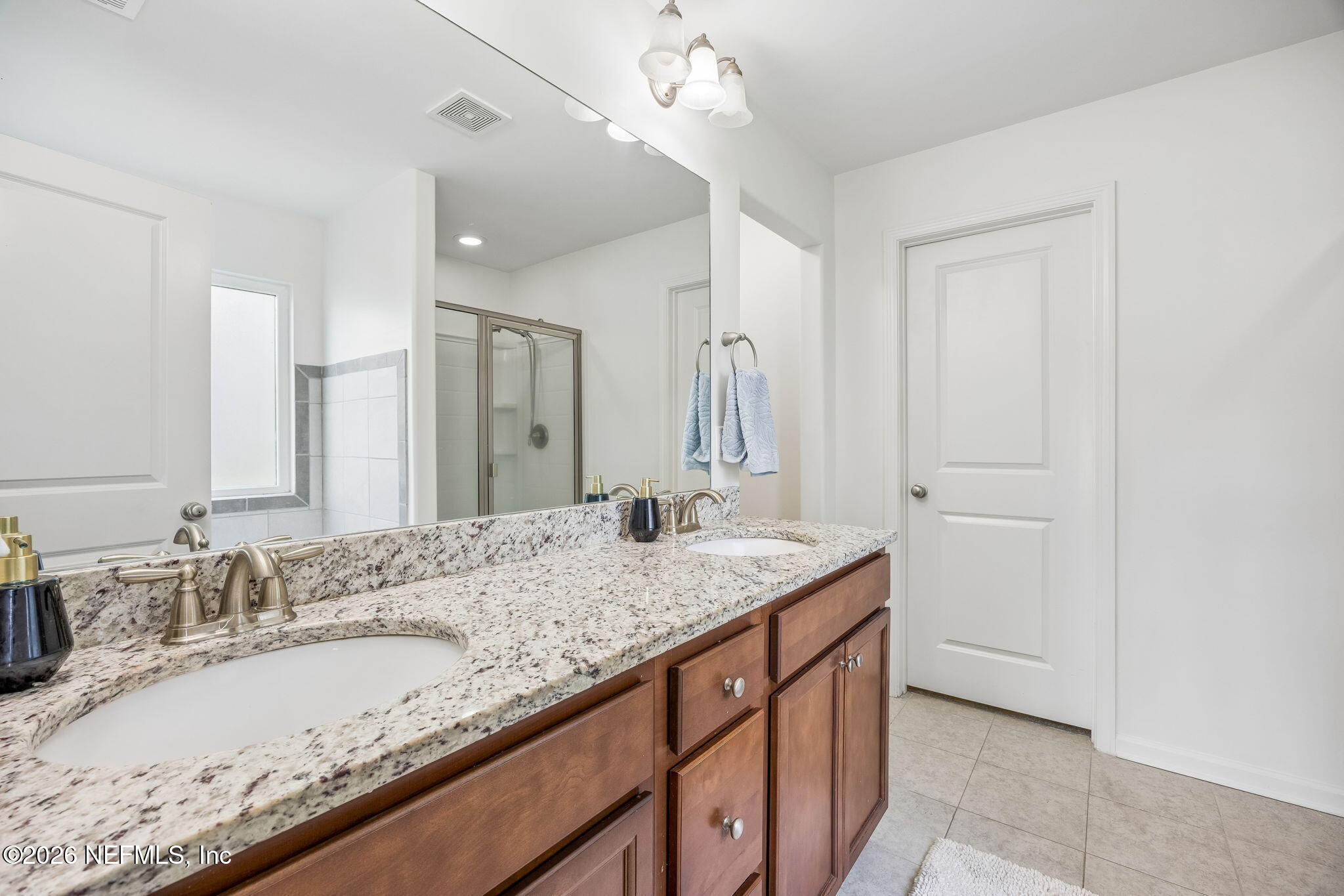 345 DANIEL TRENT Way