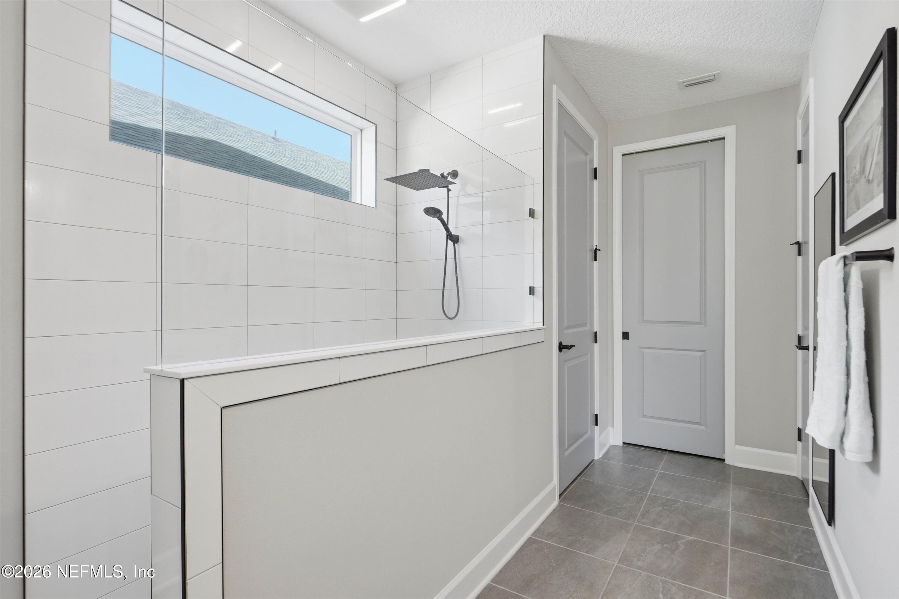 101 SEA GREEN Way