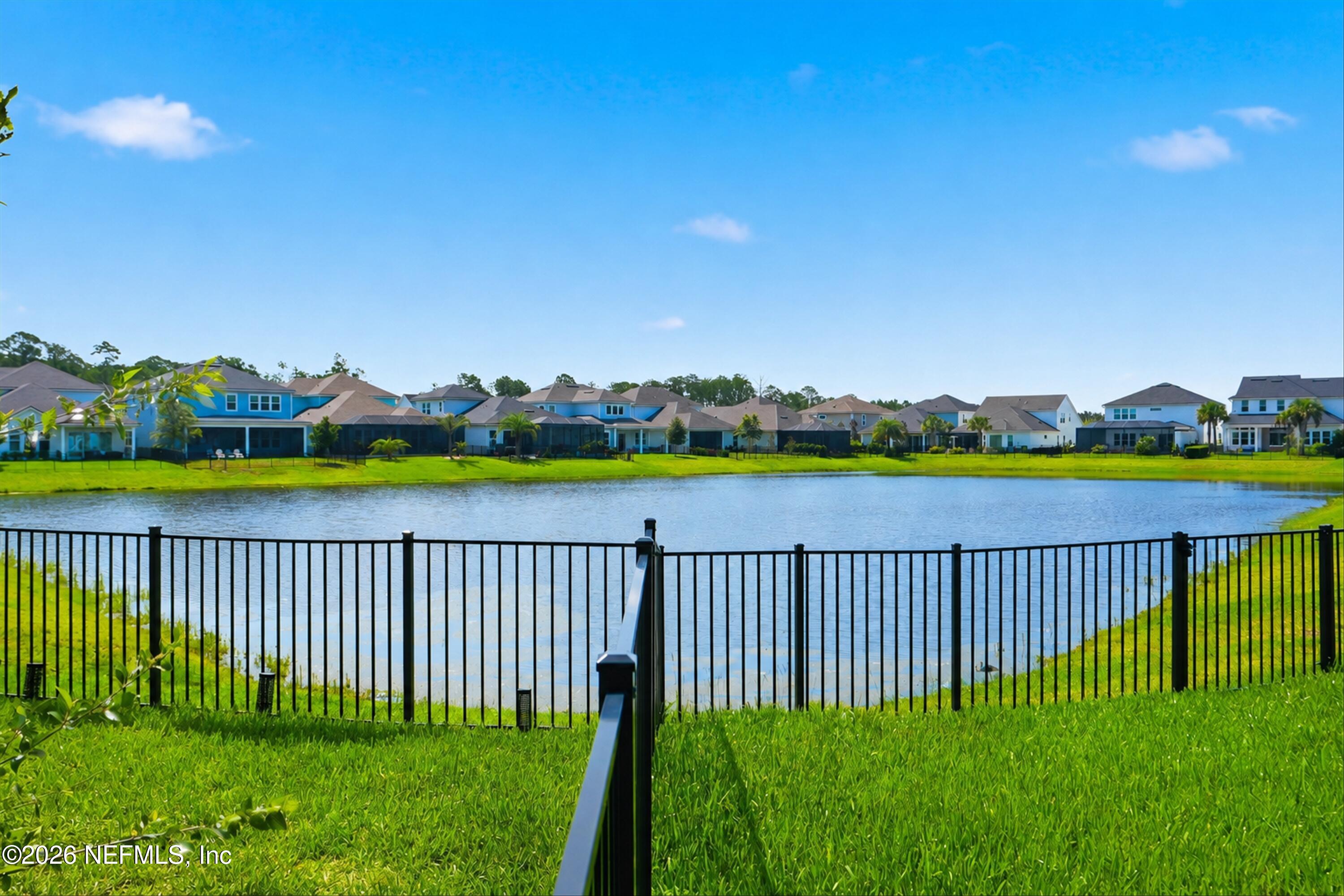 101 SEA GREEN Way