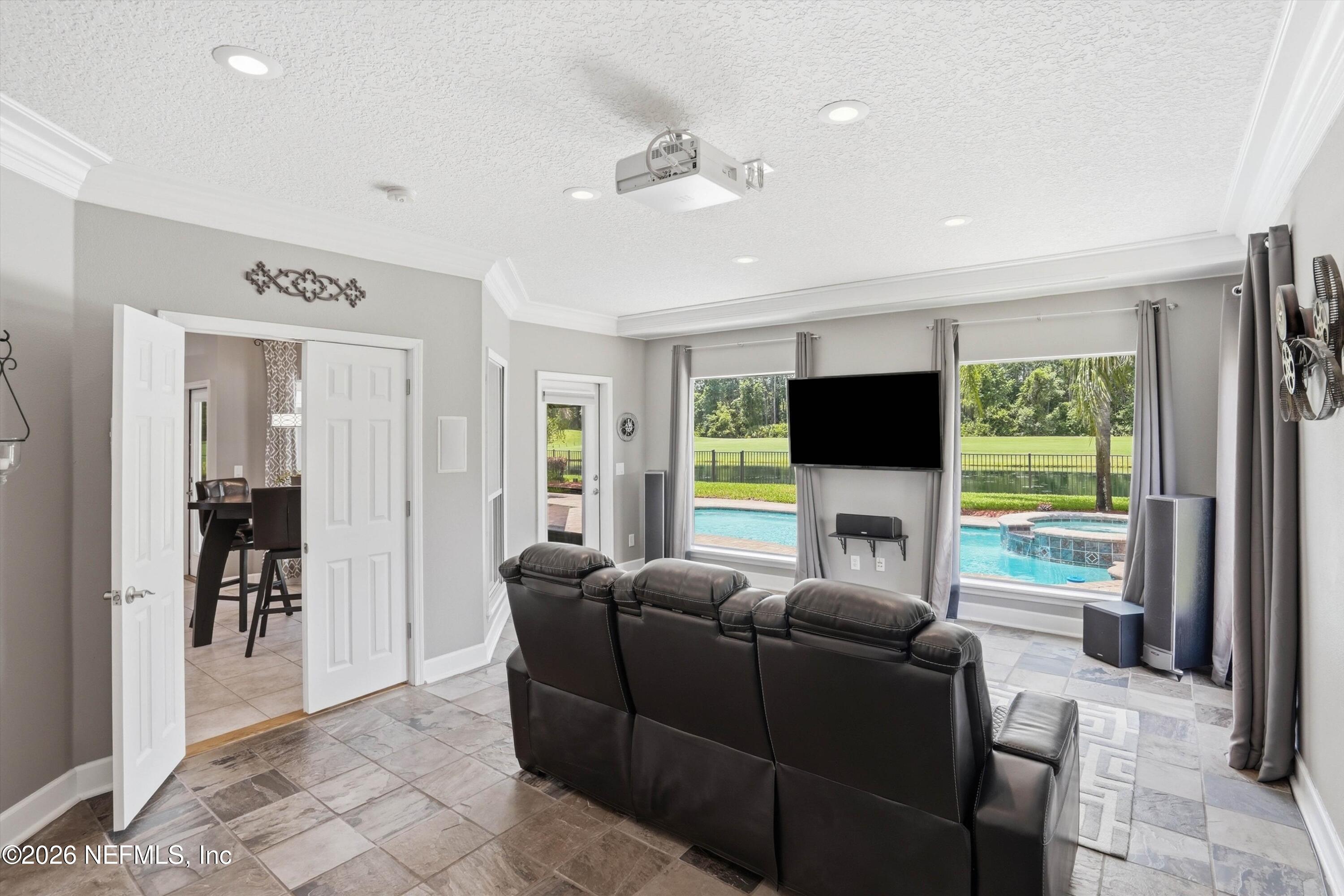 4621 W SENECA Drive, St. Johns