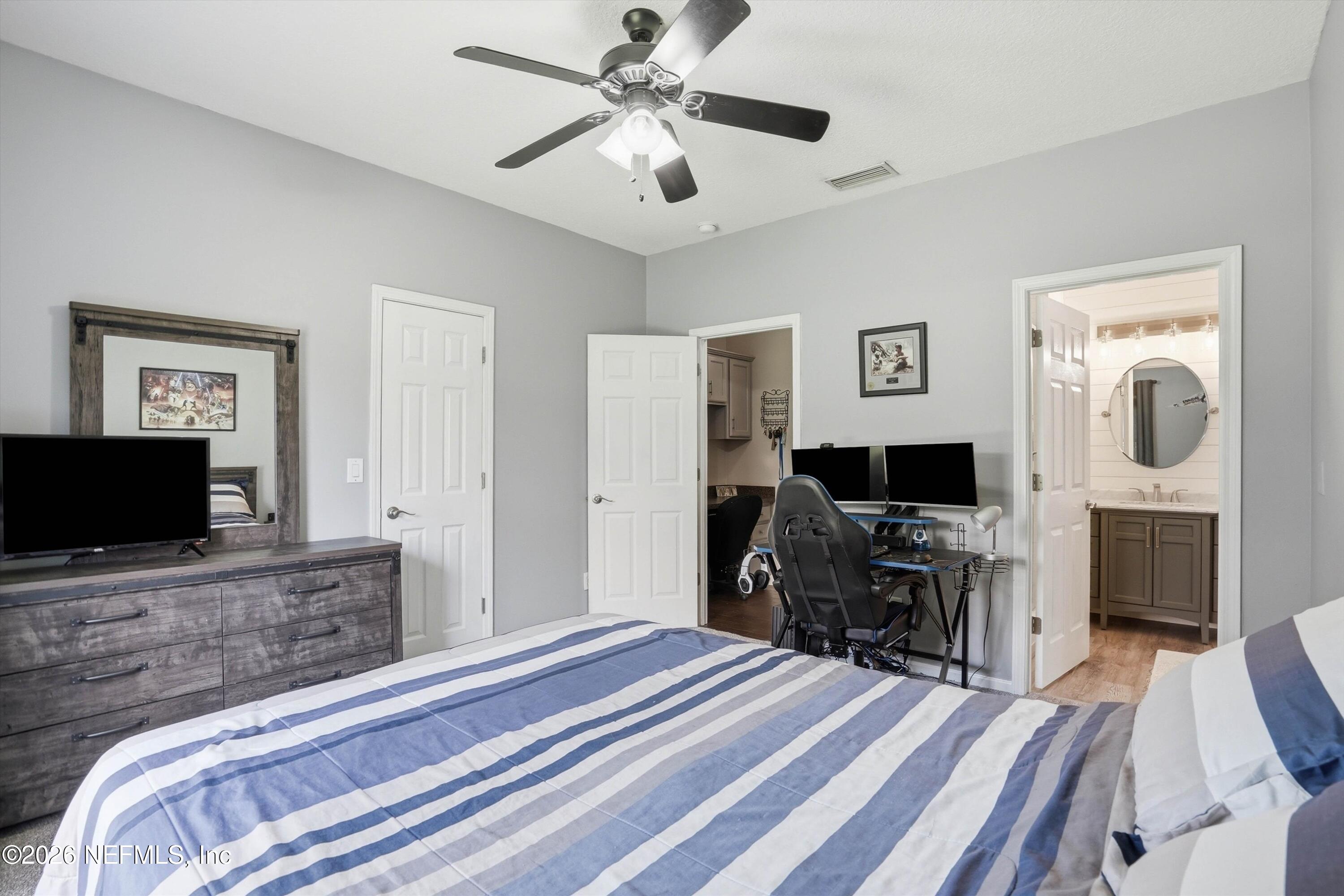 4621 W SENECA Drive, St. Johns