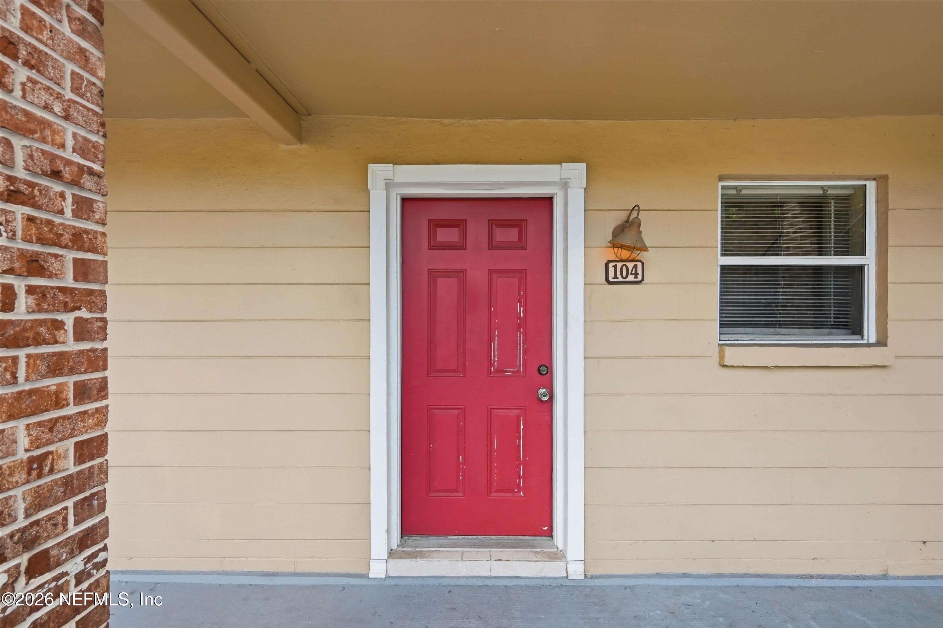 4836 ATLANTIC Boulevard 104