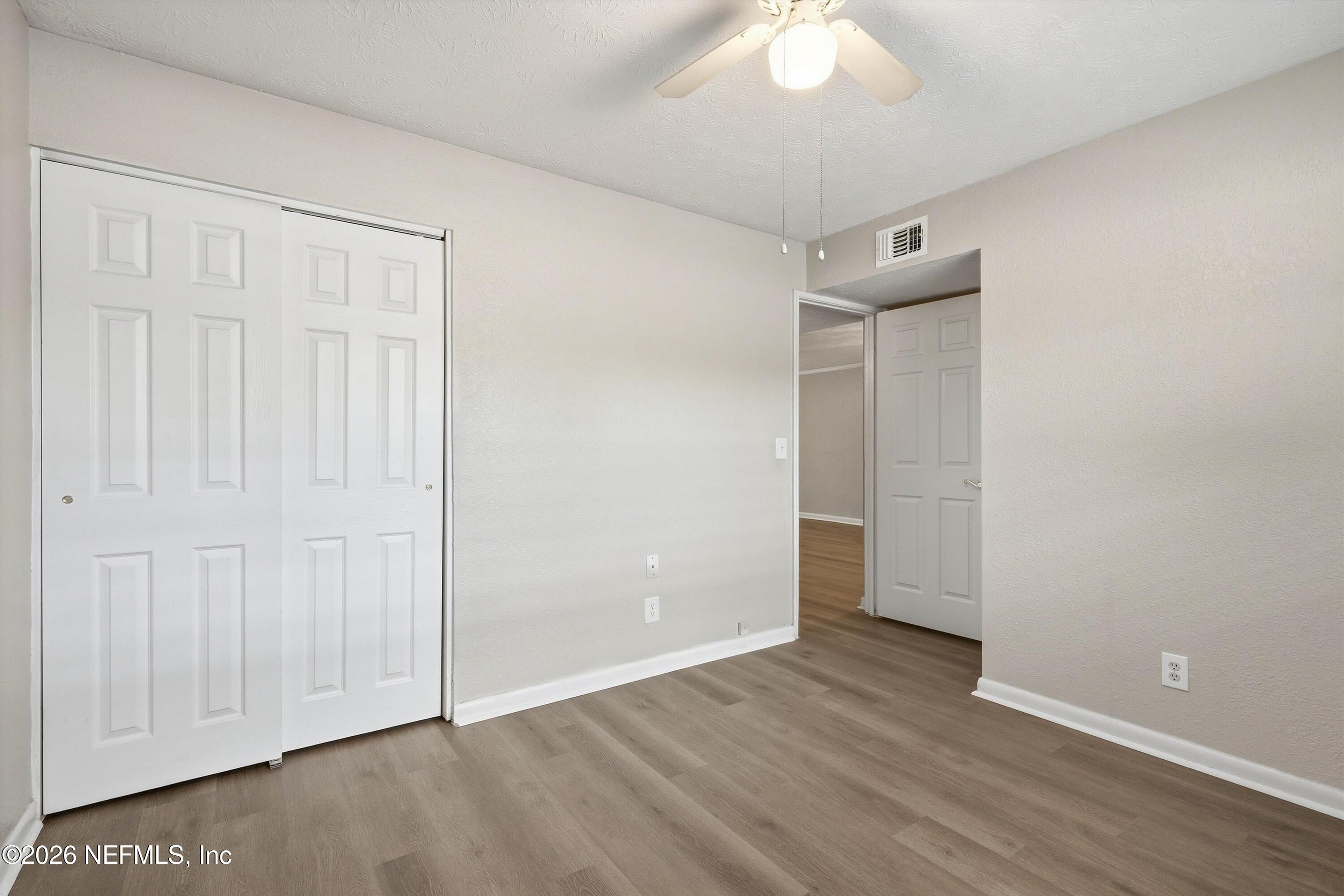 4836 ATLANTIC Boulevard 104