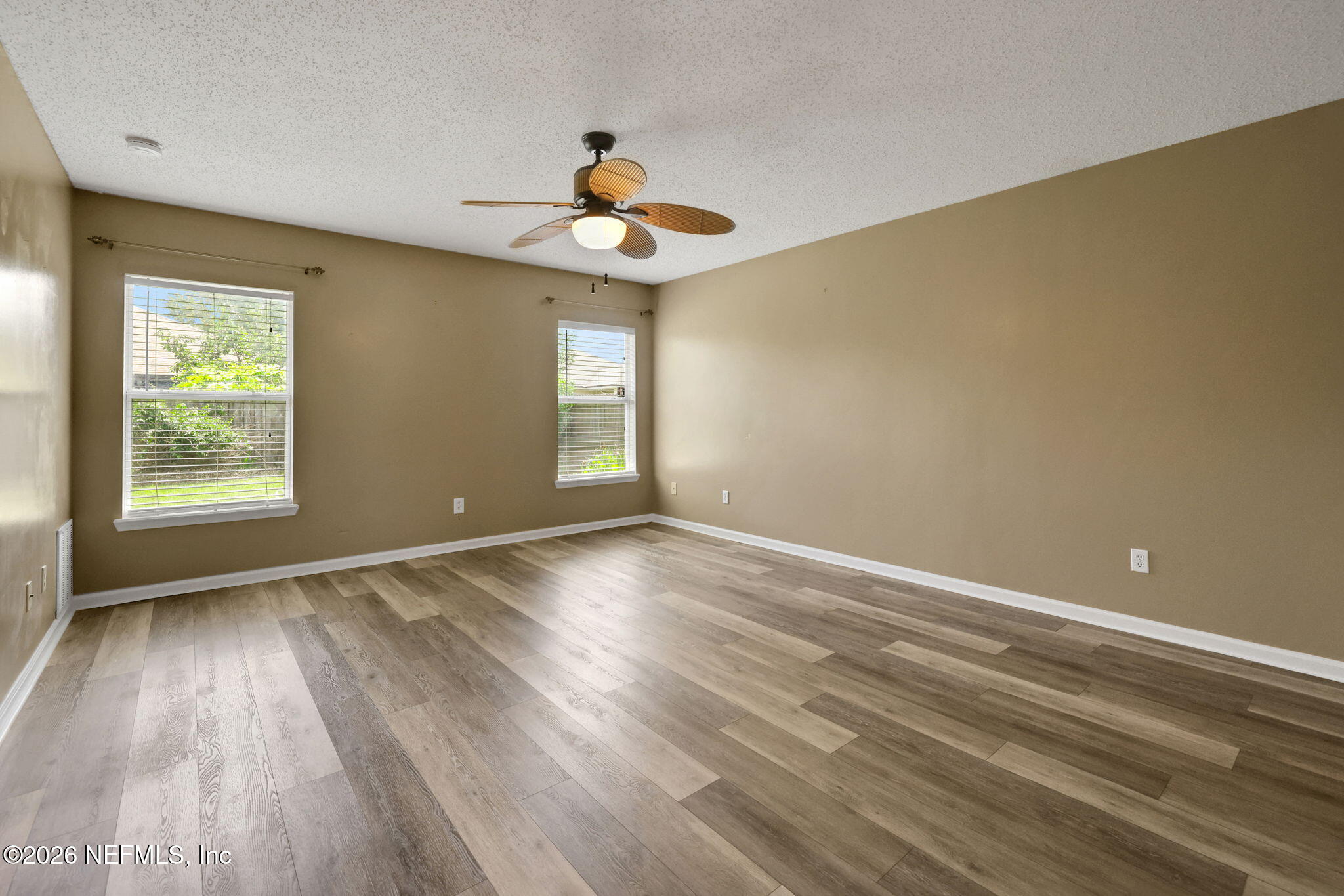 6399 SILK LEAF Lane