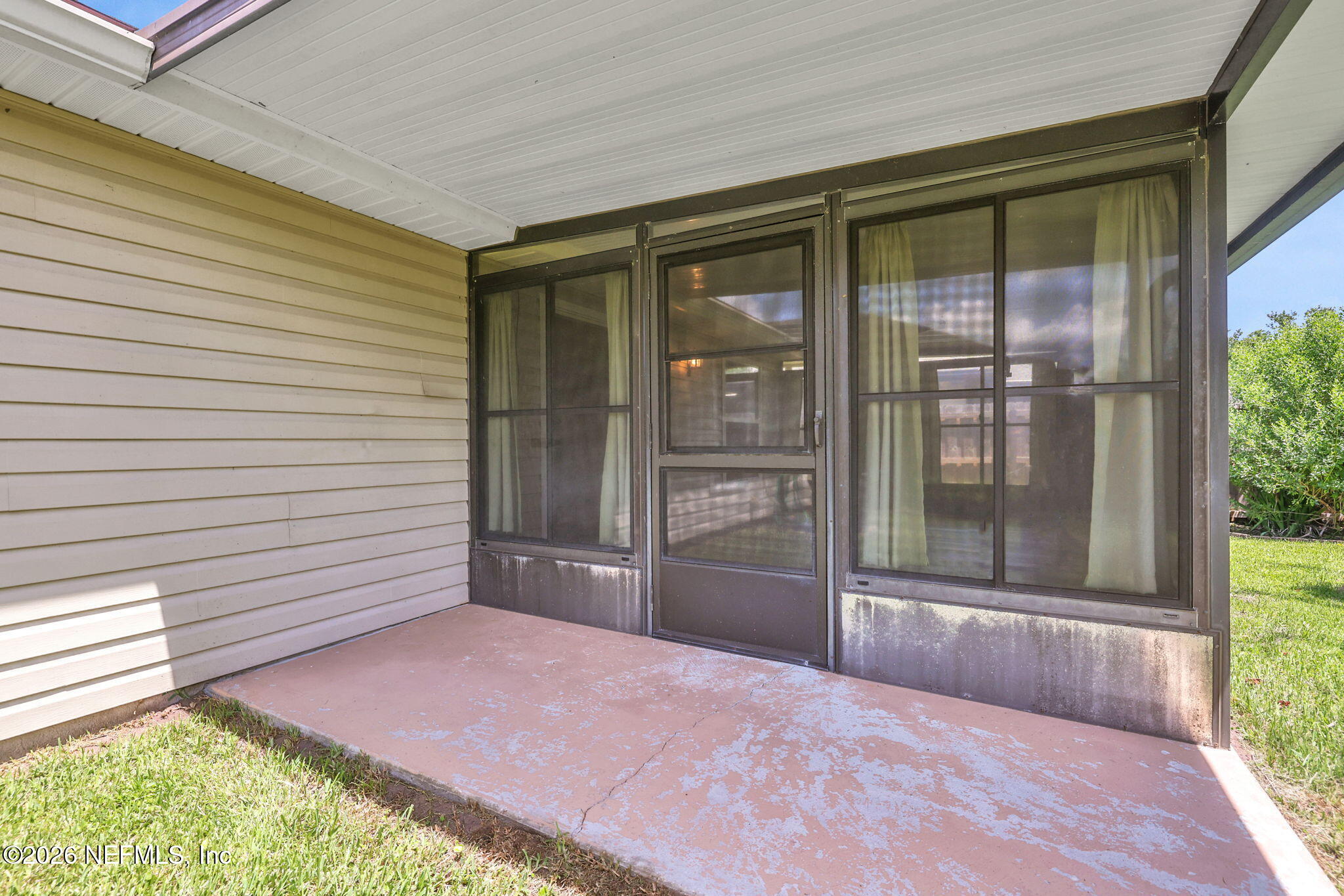 6399 SILK LEAF Lane