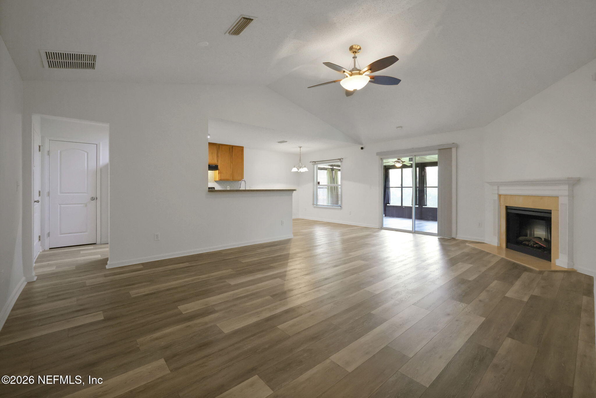 6399 SILK LEAF Lane