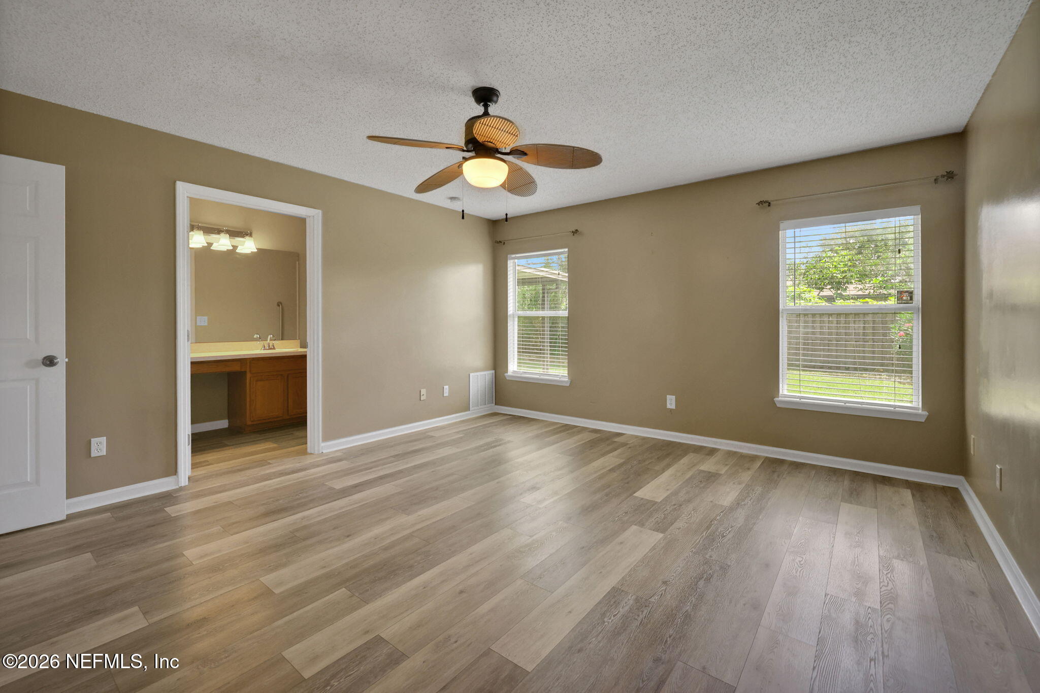 6399 SILK LEAF Lane
