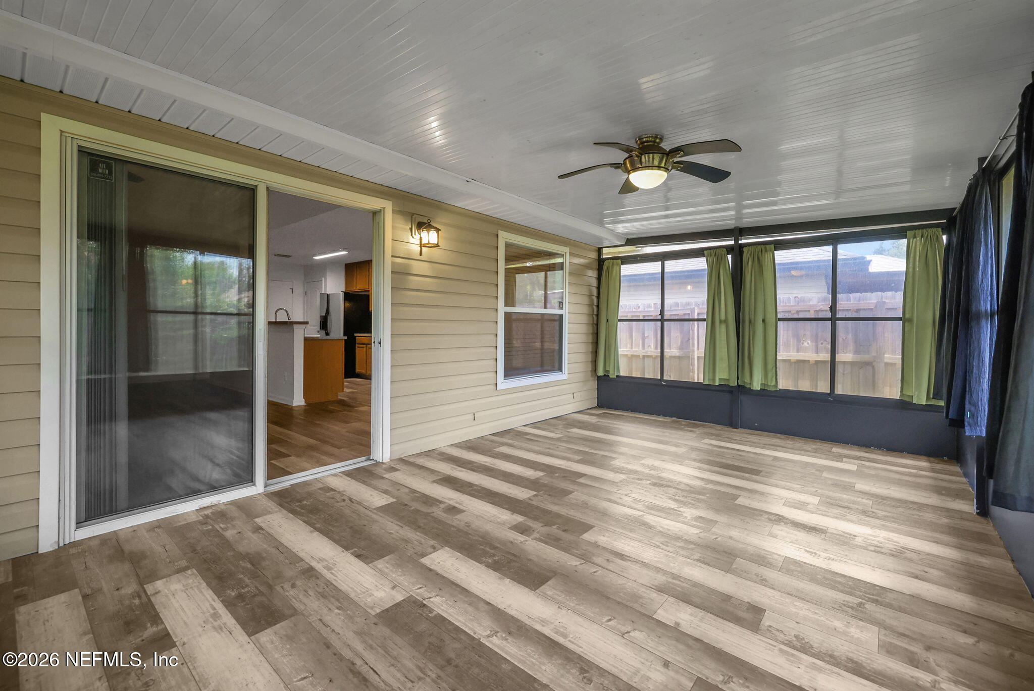 6399 SILK LEAF Lane