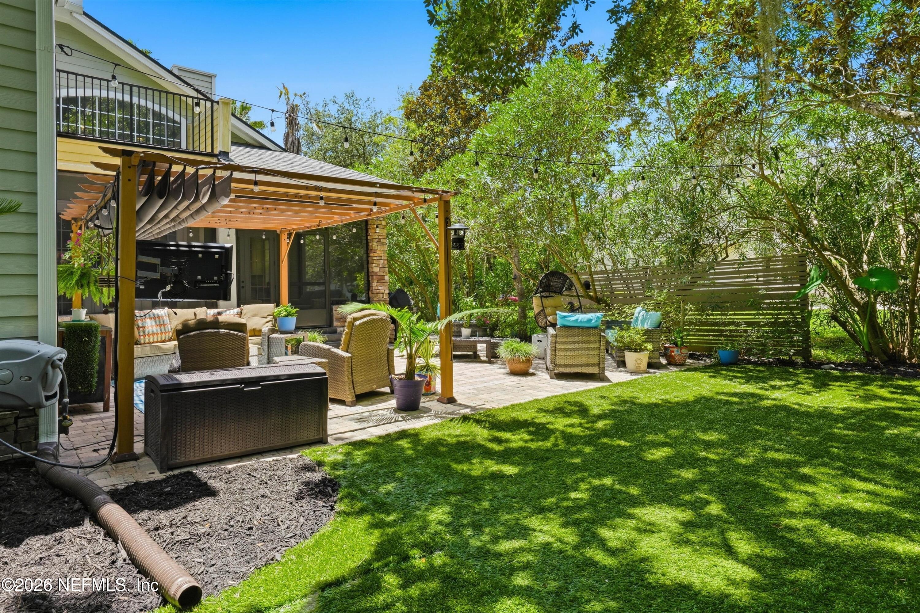 112 MAGNOLIA HAMMOCK Drive
