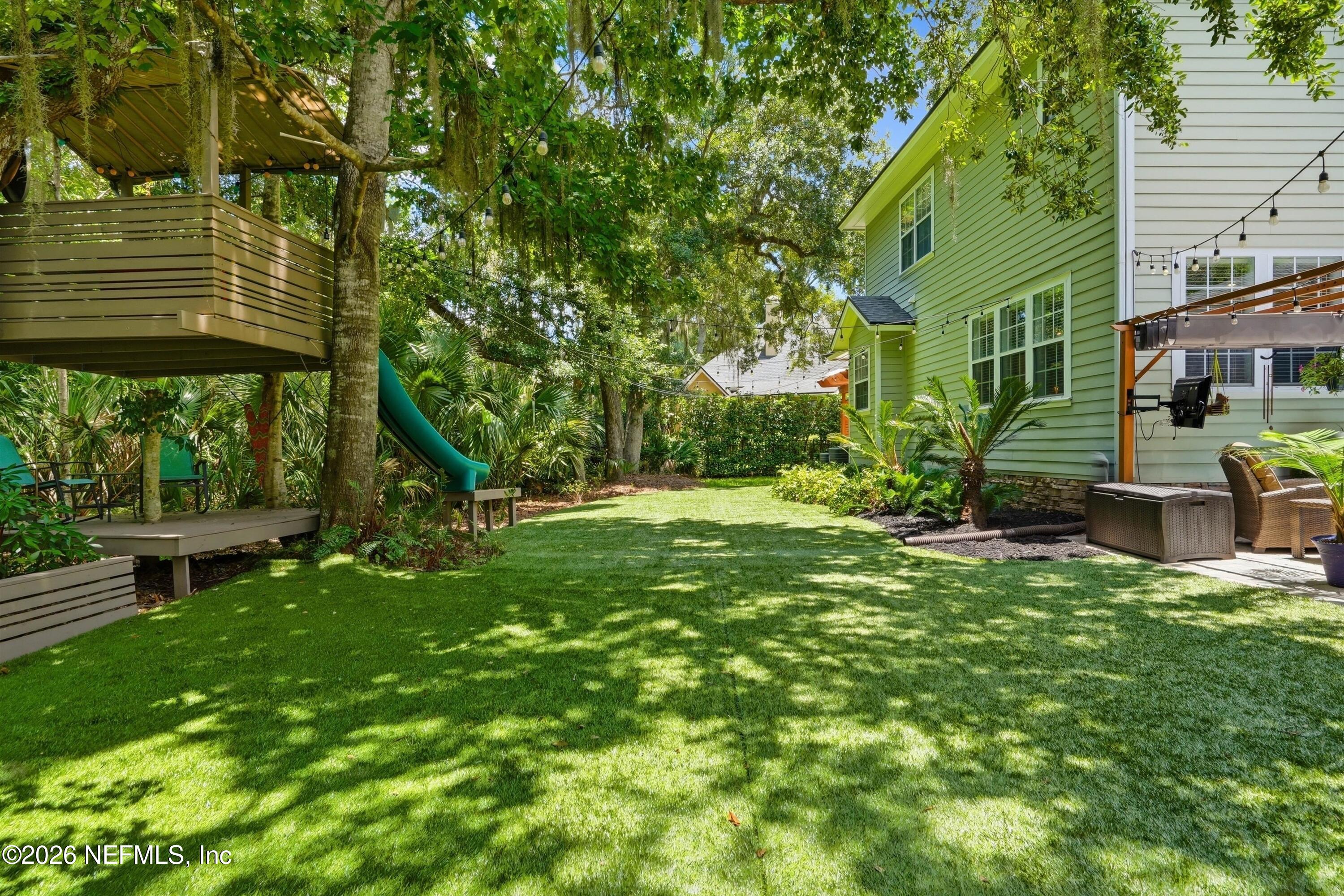112 MAGNOLIA HAMMOCK Drive