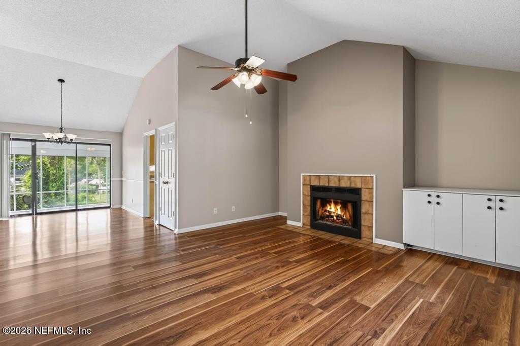 506 CLUBHOUSE Court 506