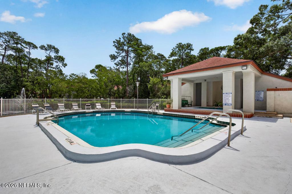506 CLUBHOUSE Court 506