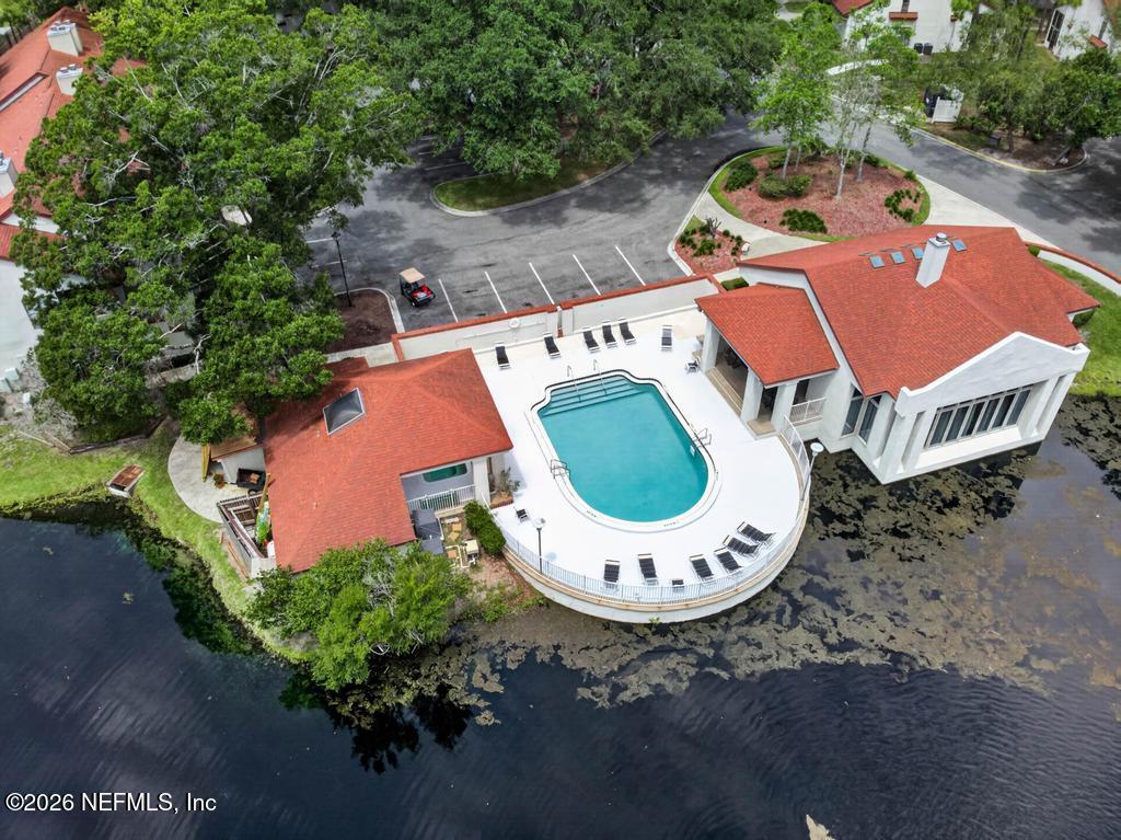 506 CLUBHOUSE Court 506