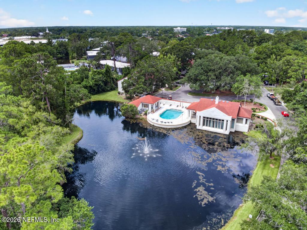 506 CLUBHOUSE Court 506