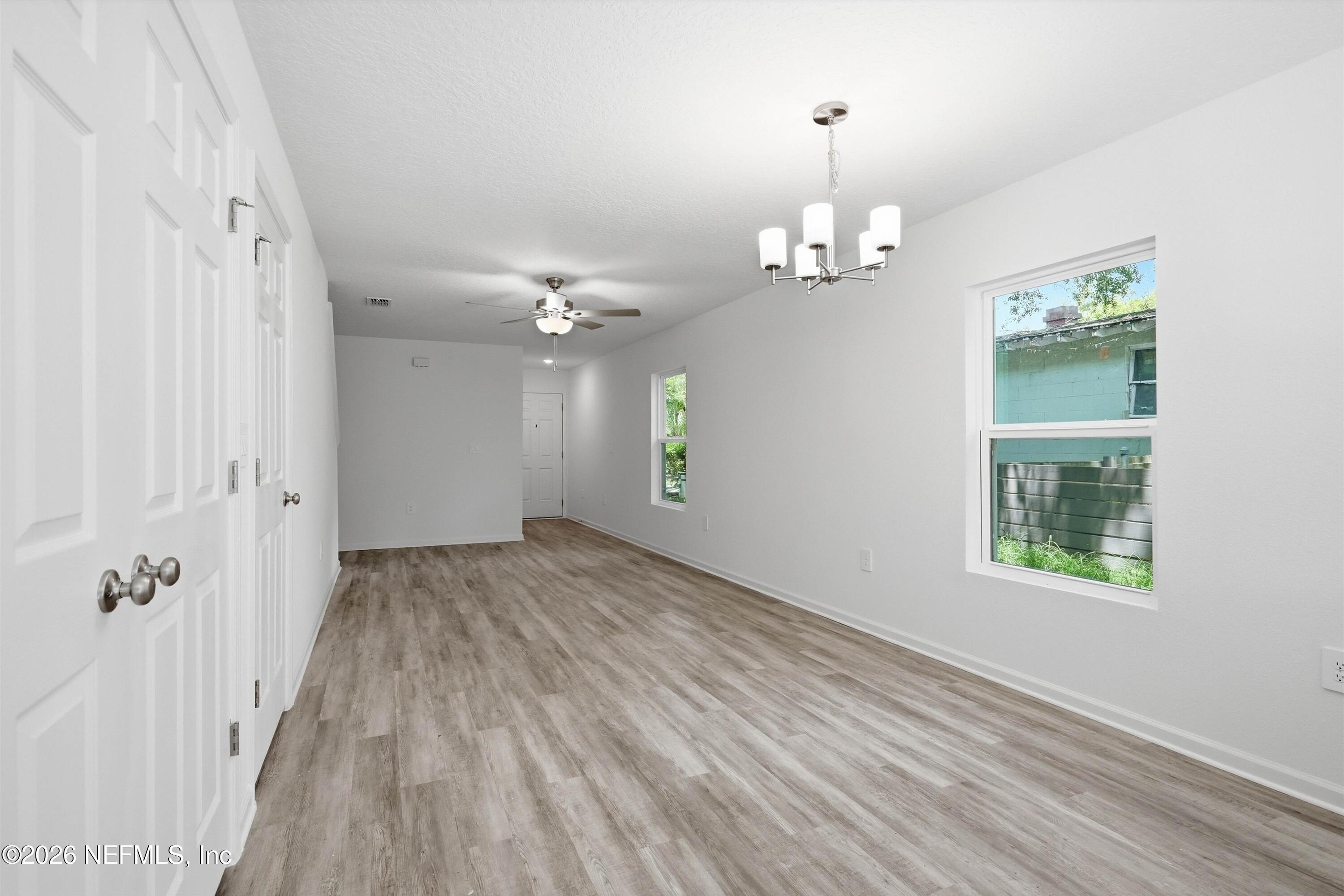 1418 W 19TH Street