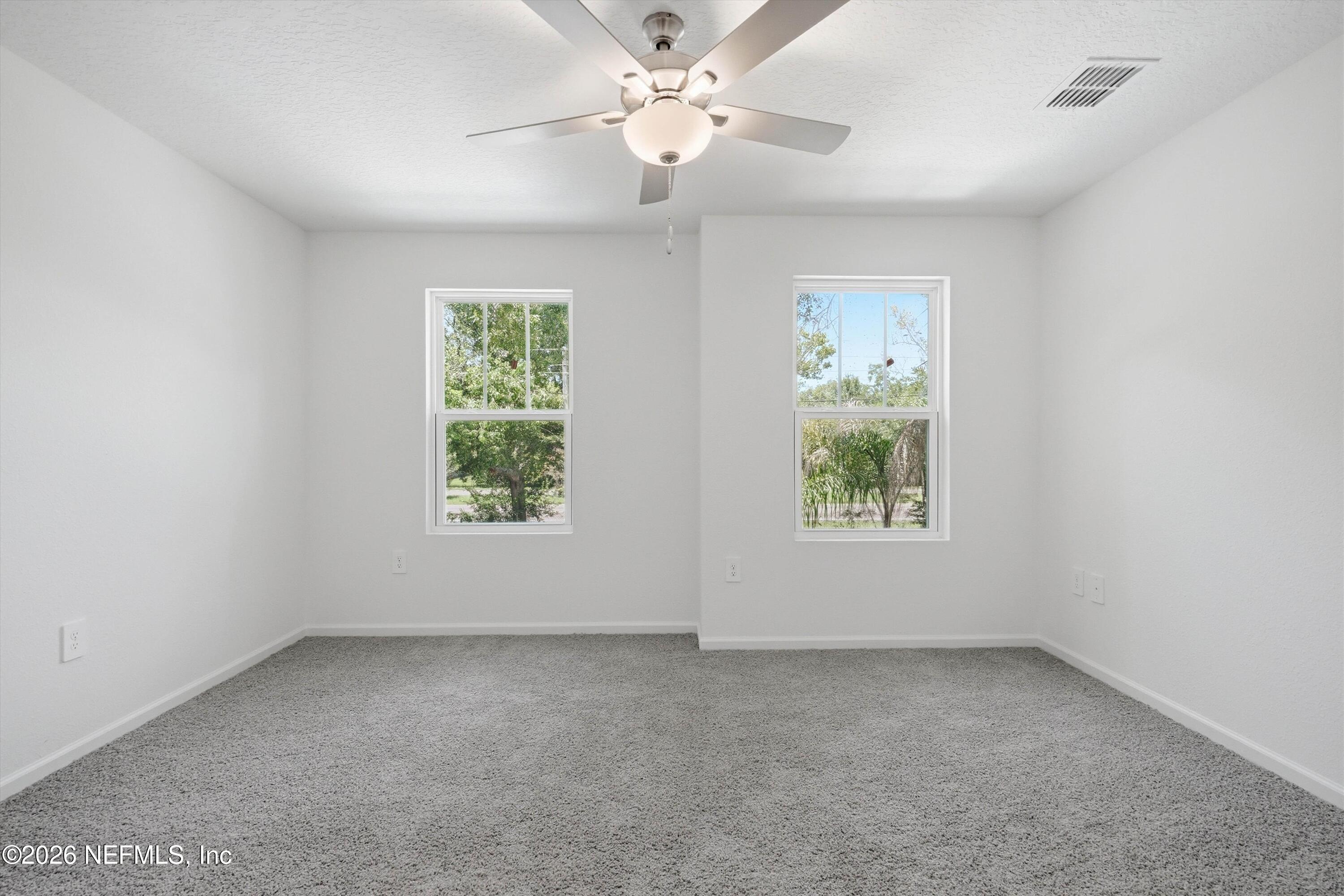 1418 W 19TH Street