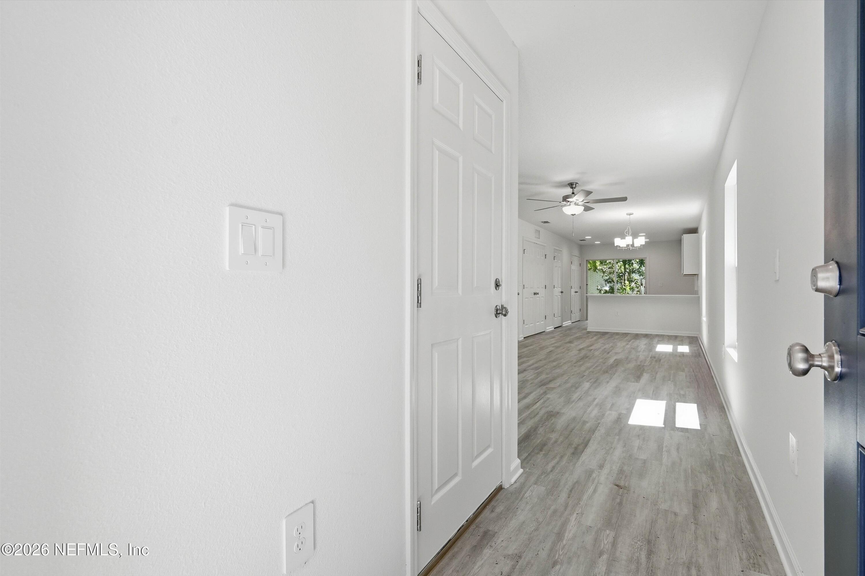 1418 W 19TH Street