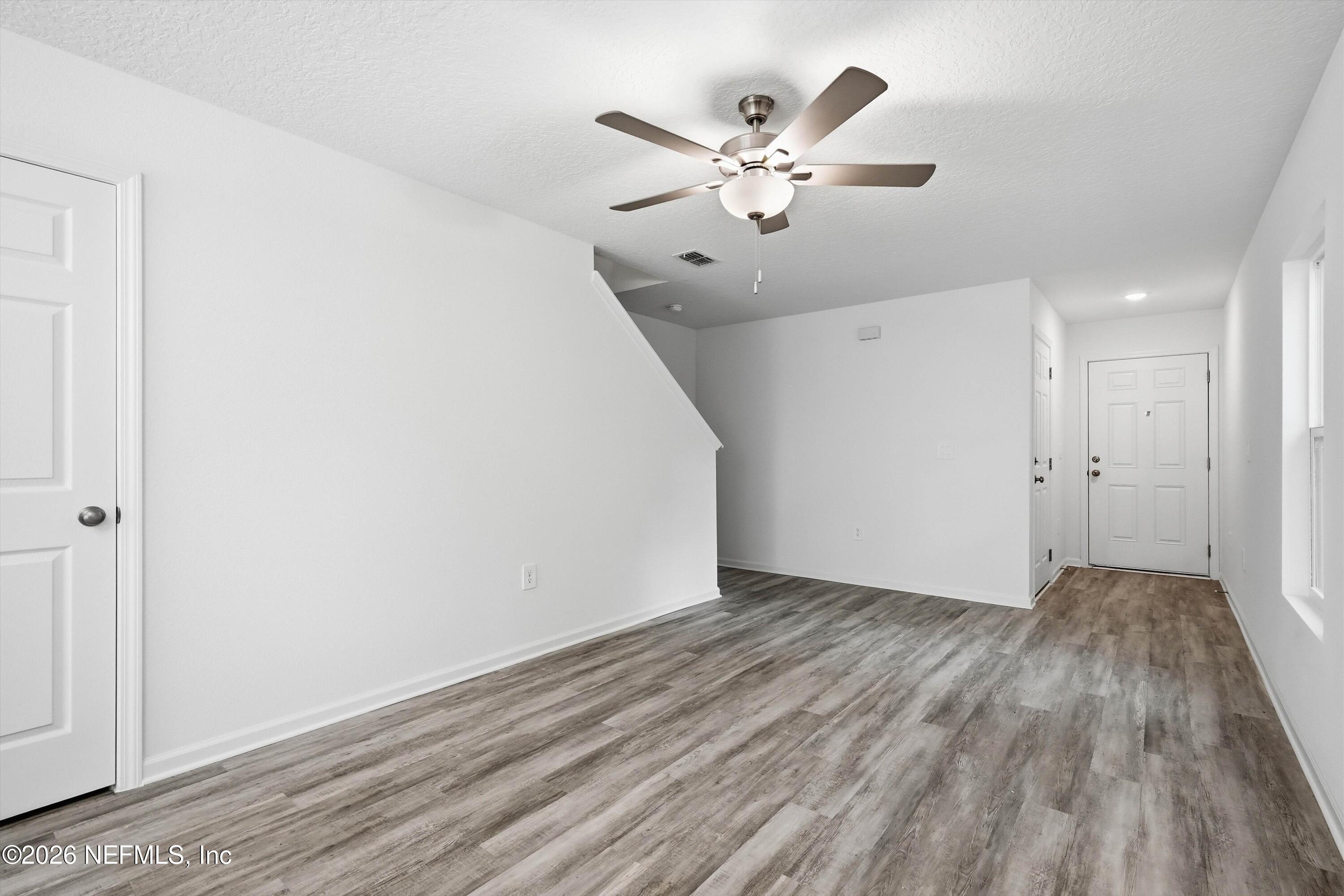 1418 W 19TH Street