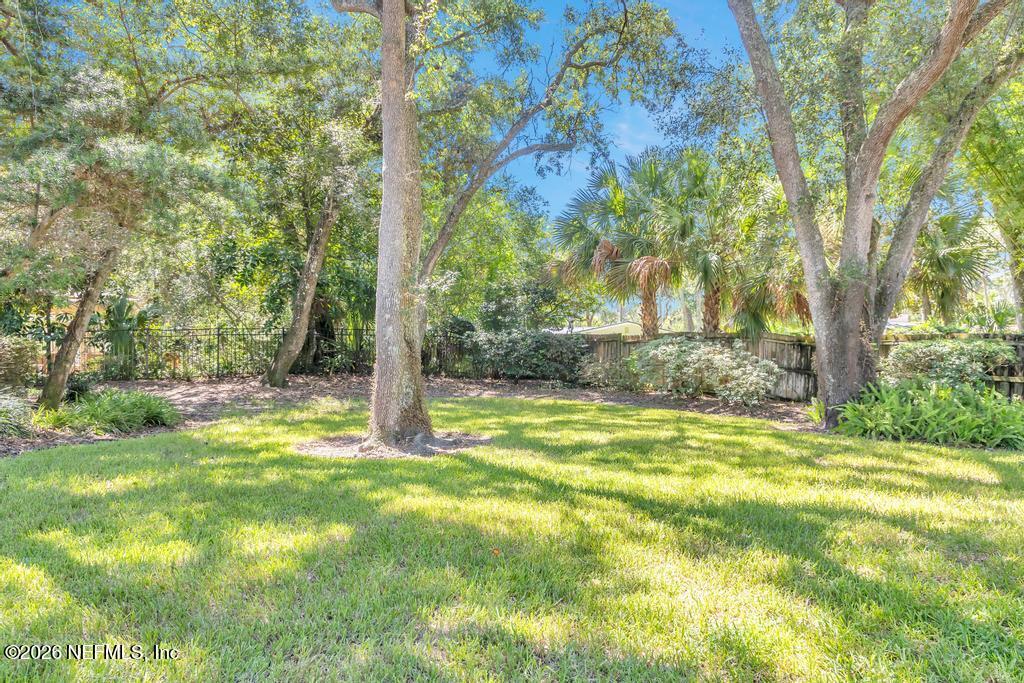 1452 SEMINOLE Road
