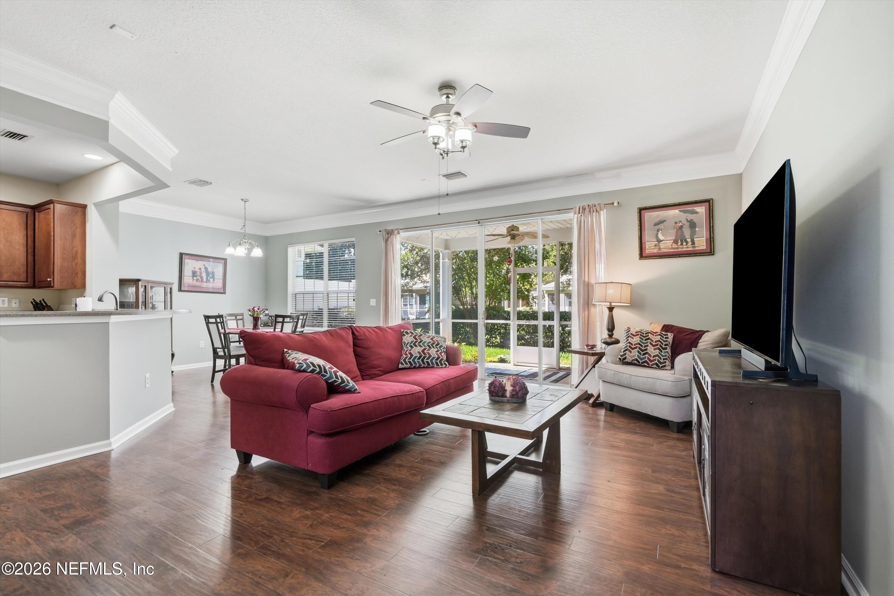 6480 YELLOW LEAF Court