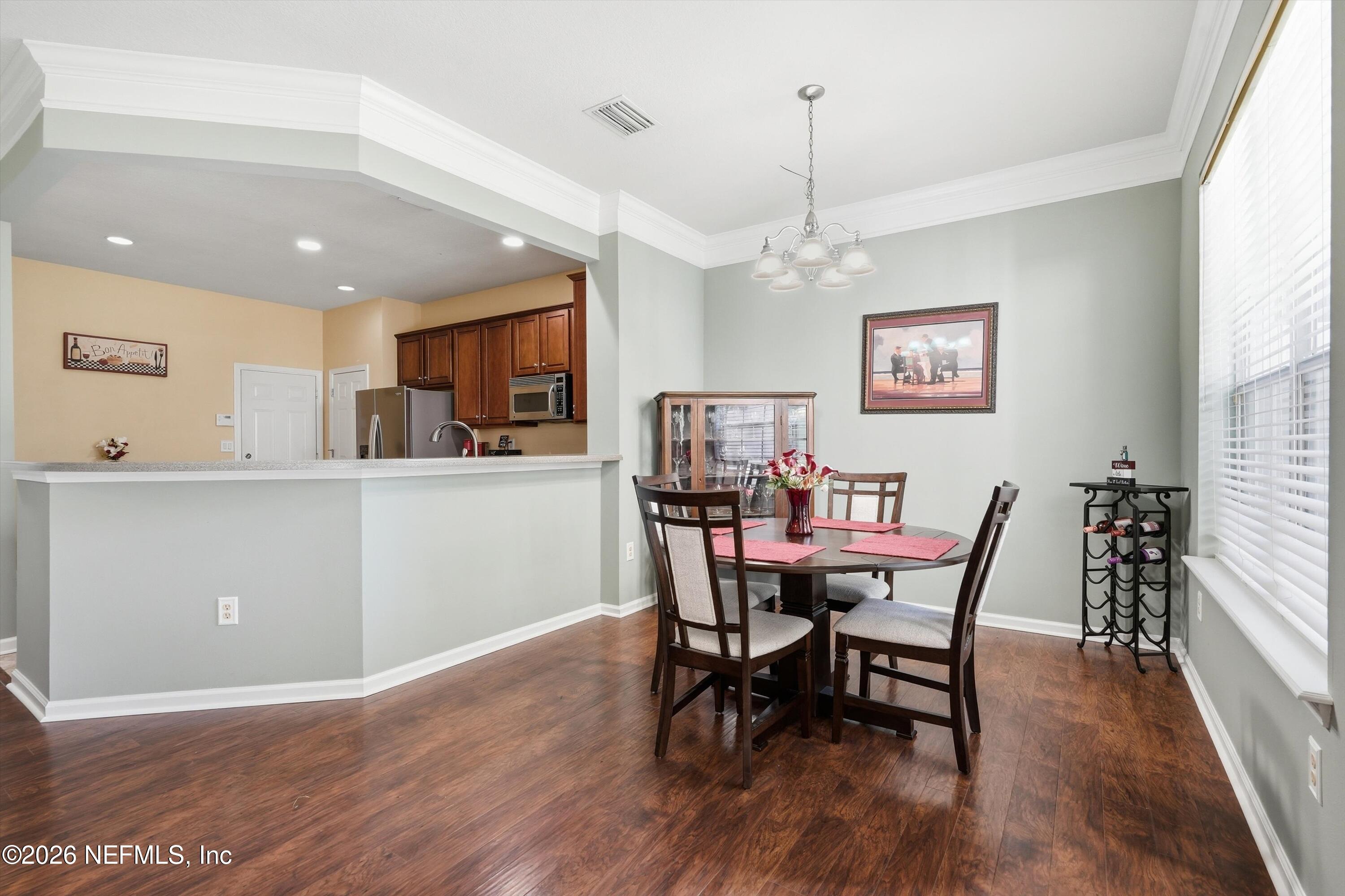 6480 YELLOW LEAF Court