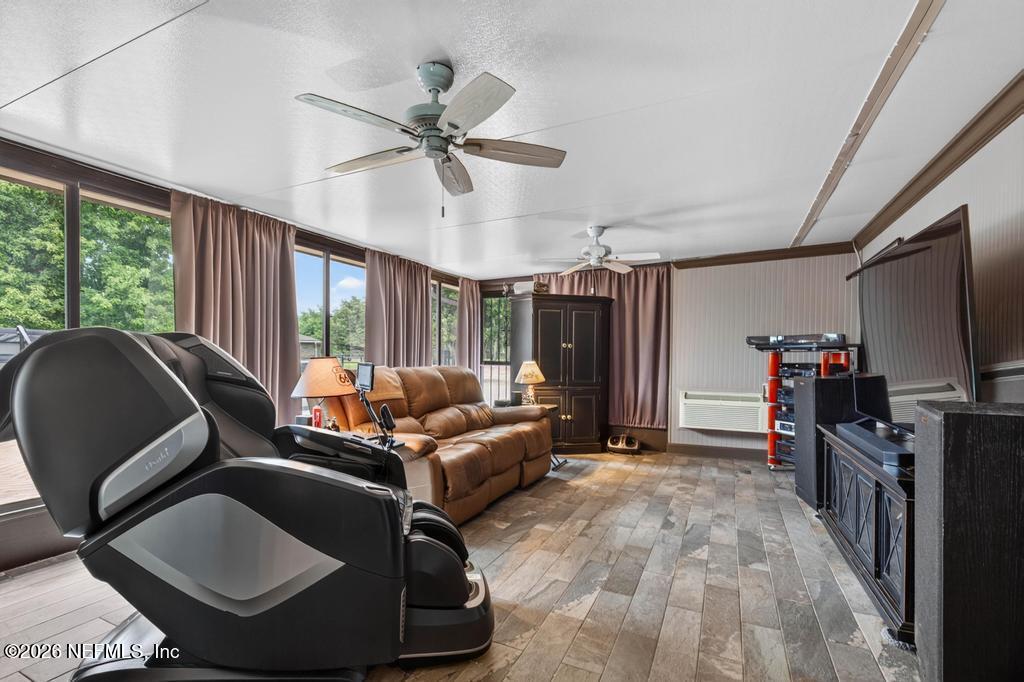 1185 HERITAGE ESTATES Trace