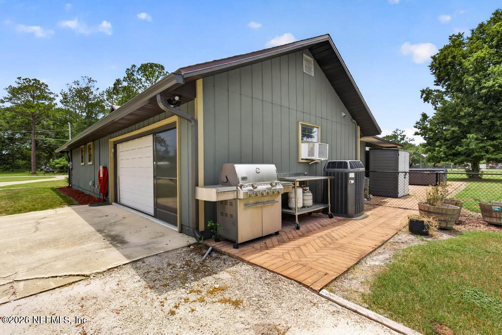 1185 HERITAGE ESTATES Trace