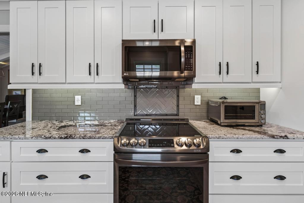 1185 HERITAGE ESTATES Trace