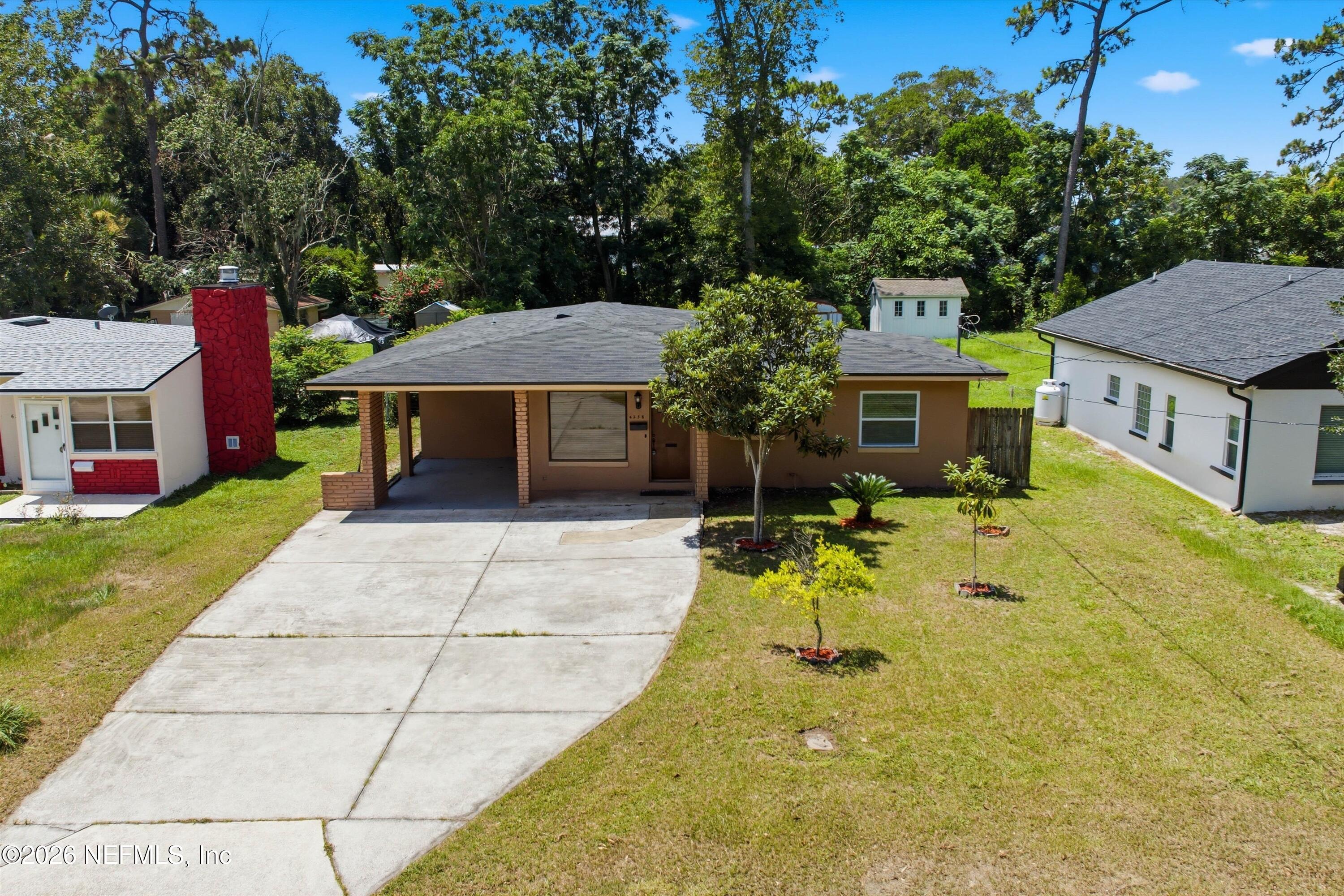 6258 SPRING FOREST Circle