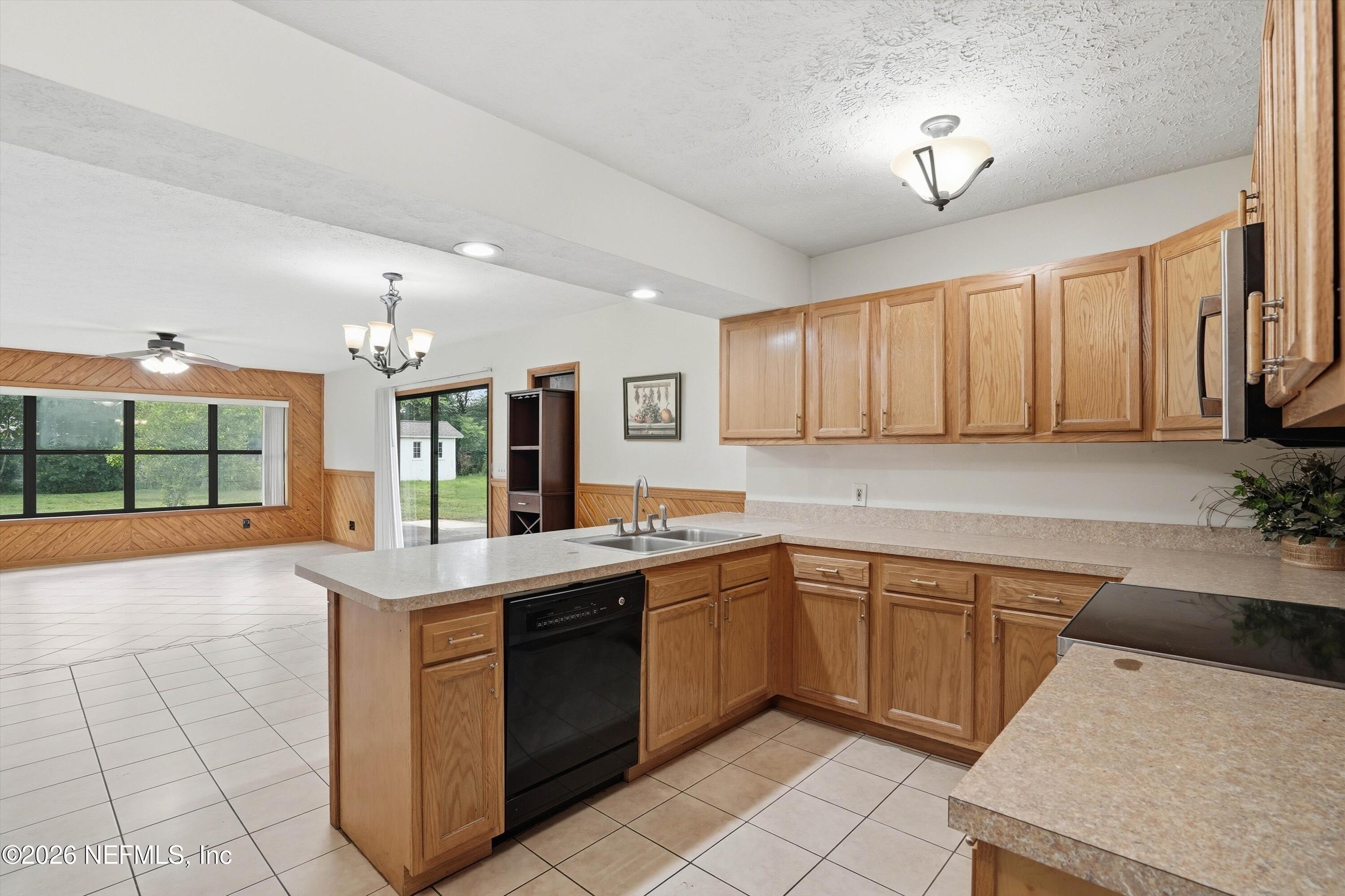6258 SPRING FOREST Circle