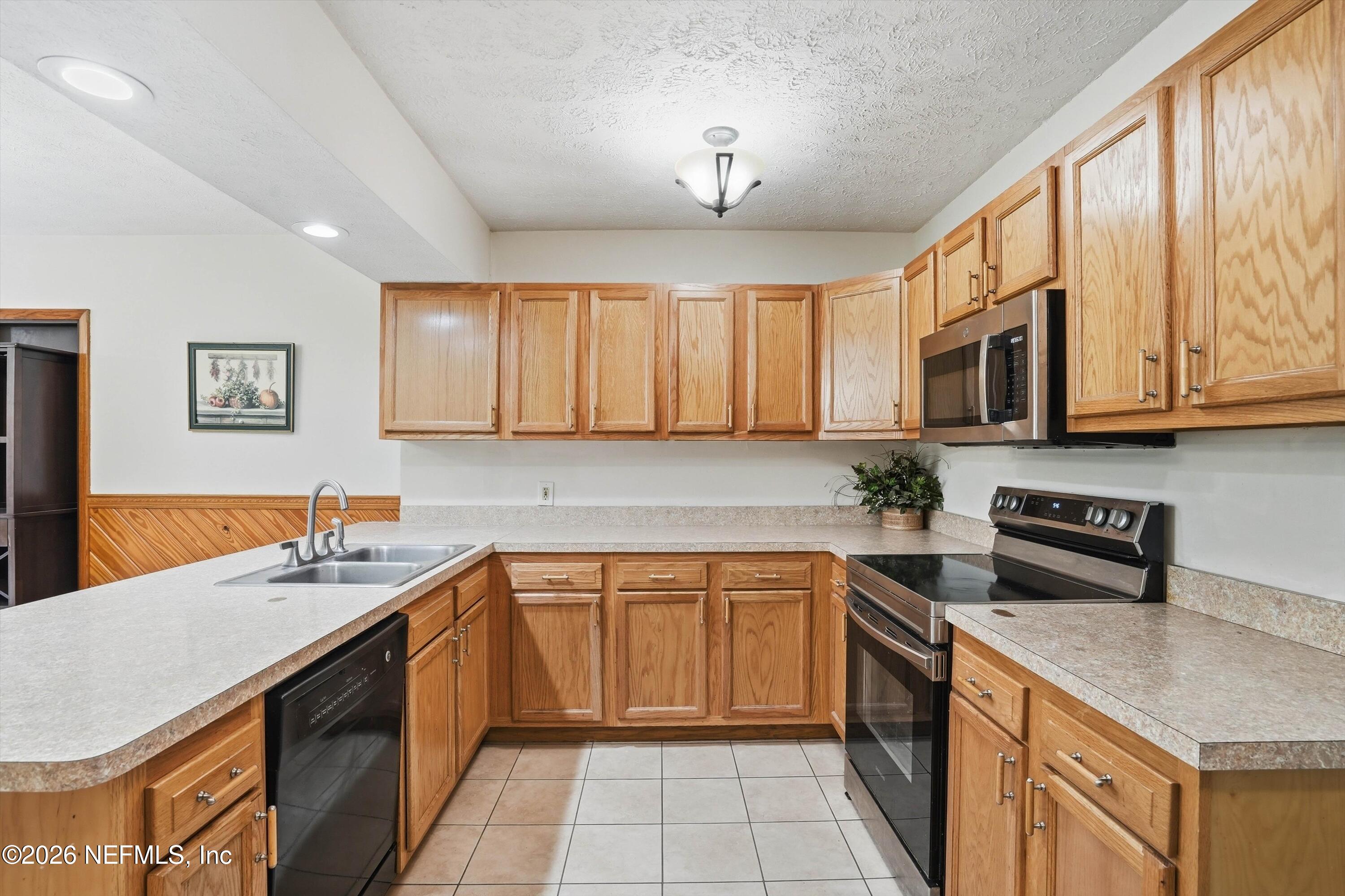6258 SPRING FOREST Circle