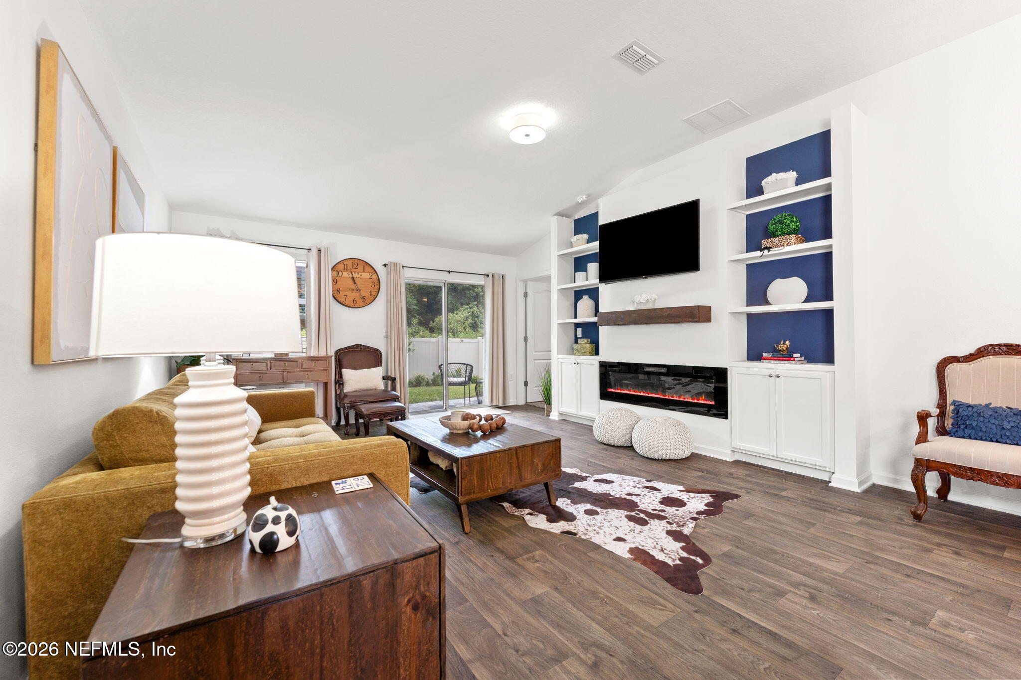 4017 CHIHUAHUA Court