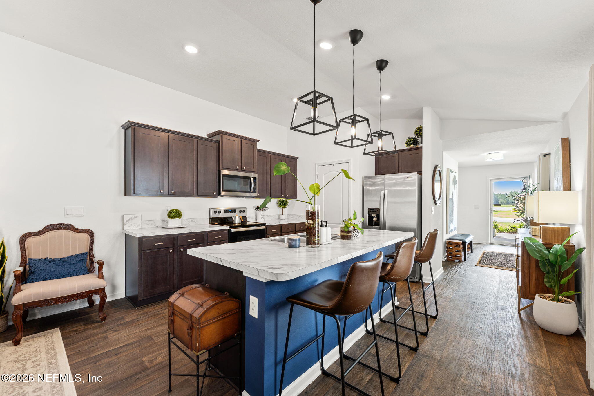 4017 CHIHUAHUA Court