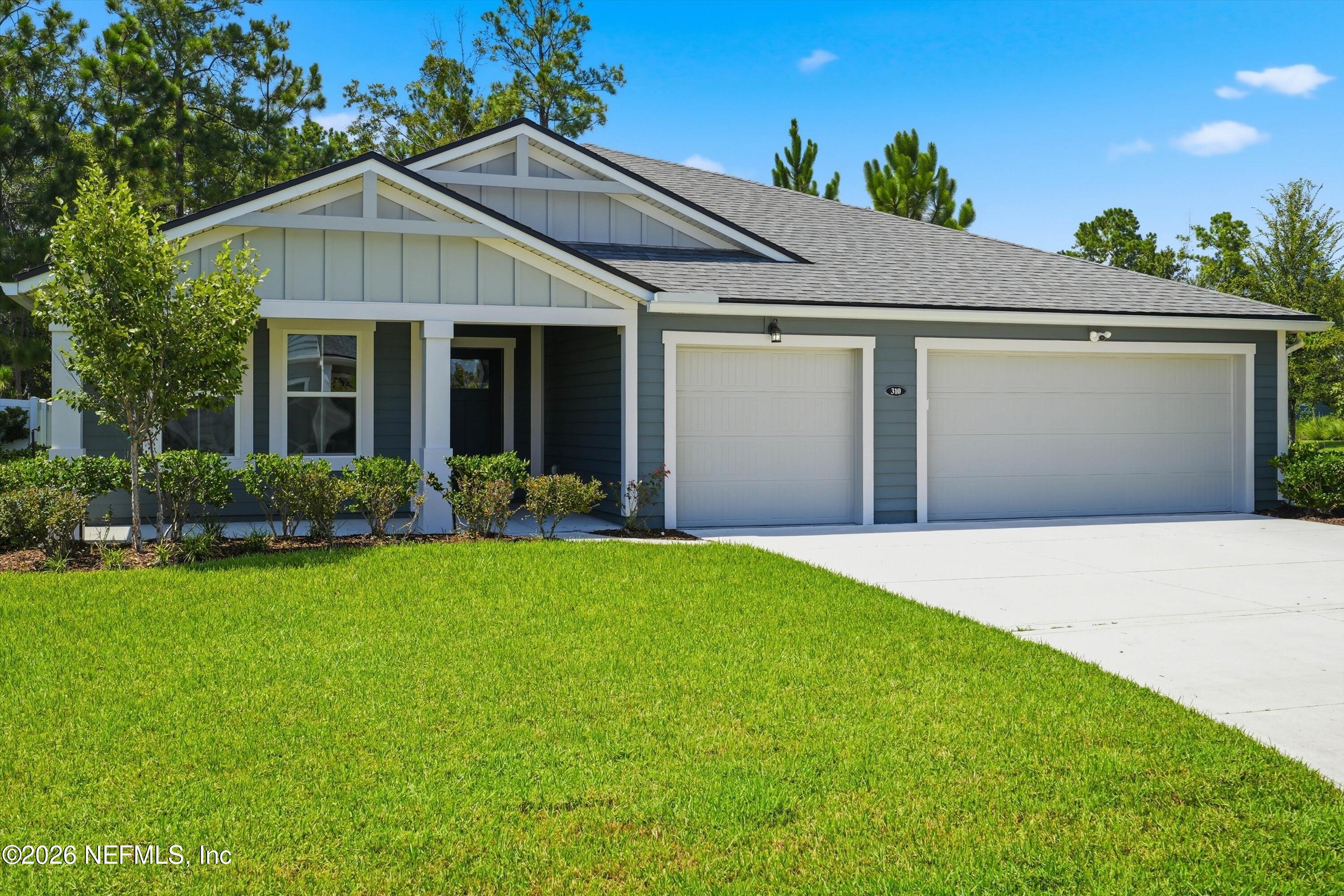310 MEADOW CREEK Drive, St. Johns