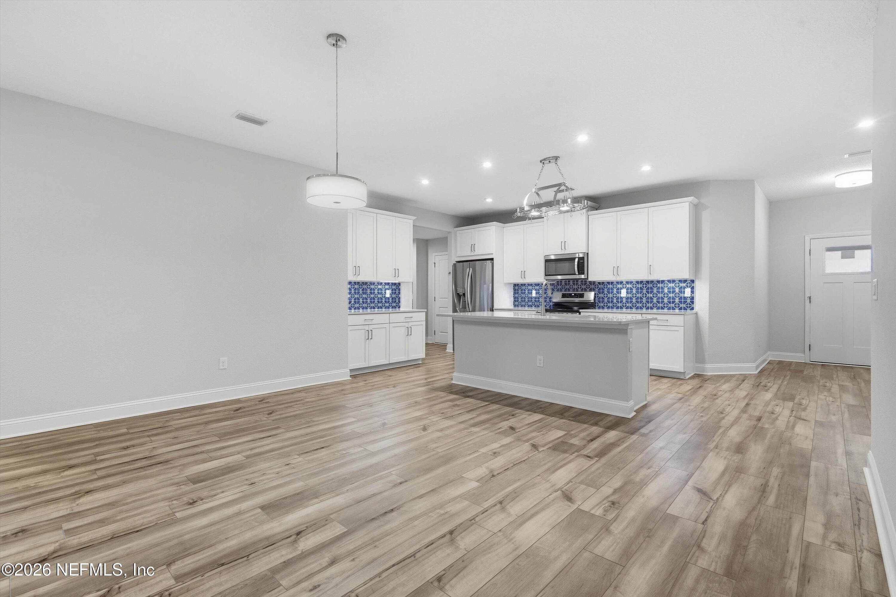 310 MEADOW CREEK Drive, St. Johns