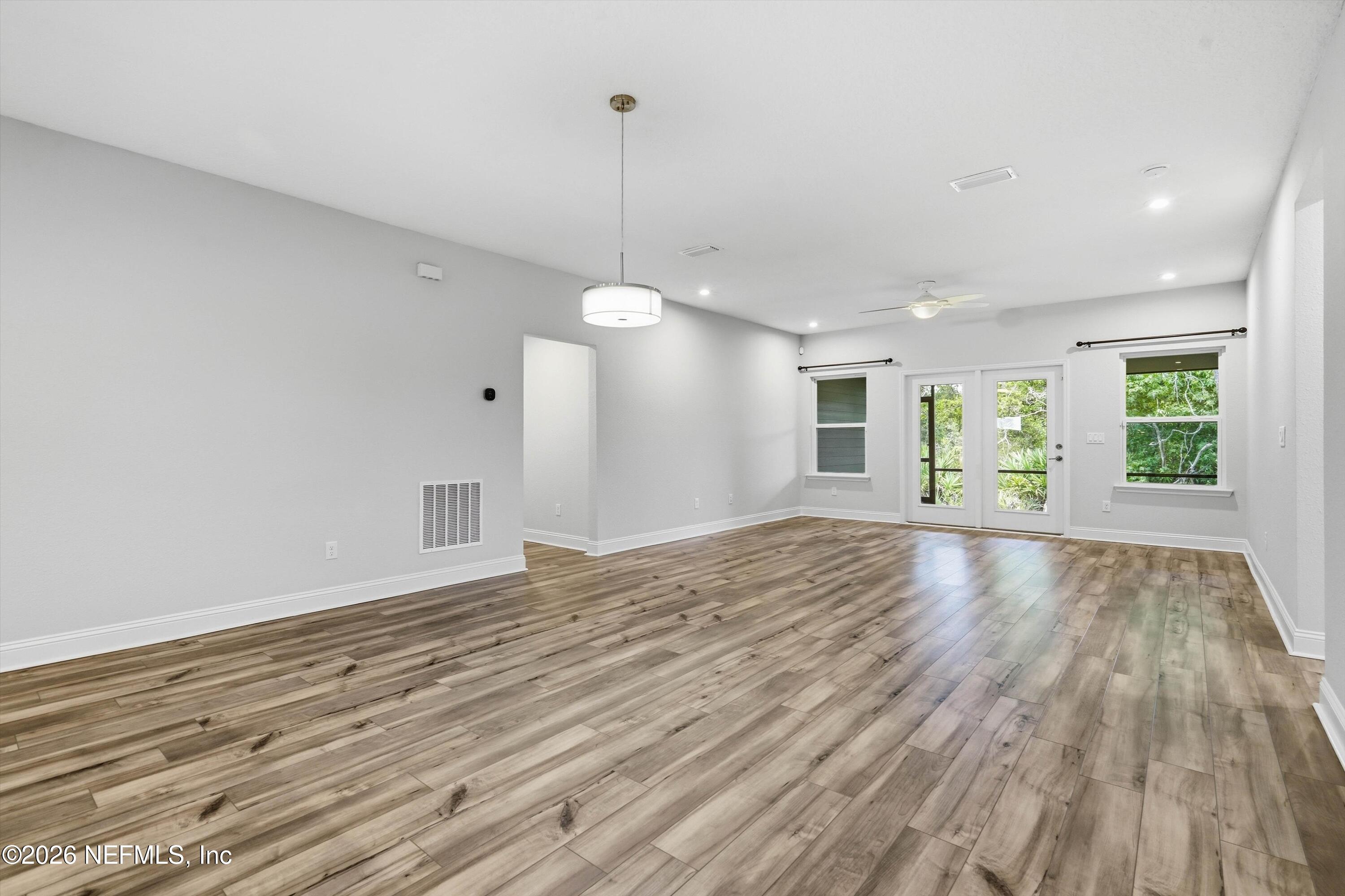 310 MEADOW CREEK Drive, St. Johns