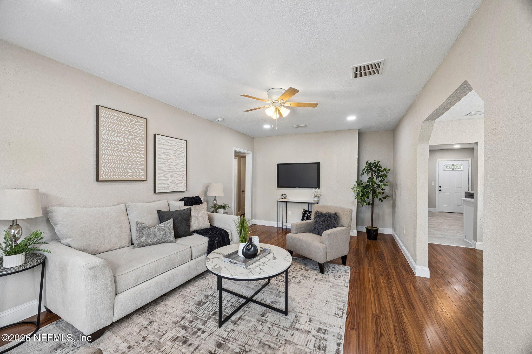 29 56TH Street E