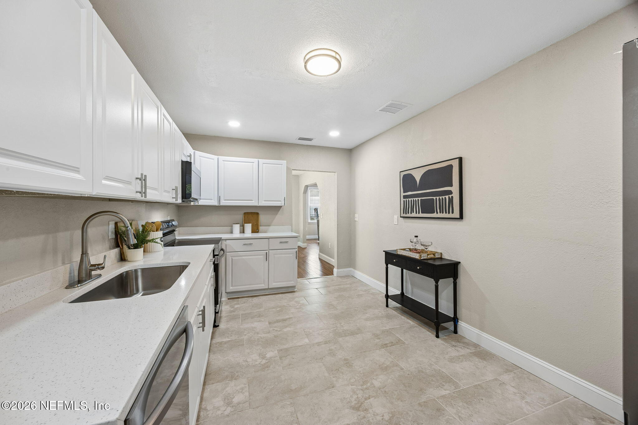 29 56TH Street E