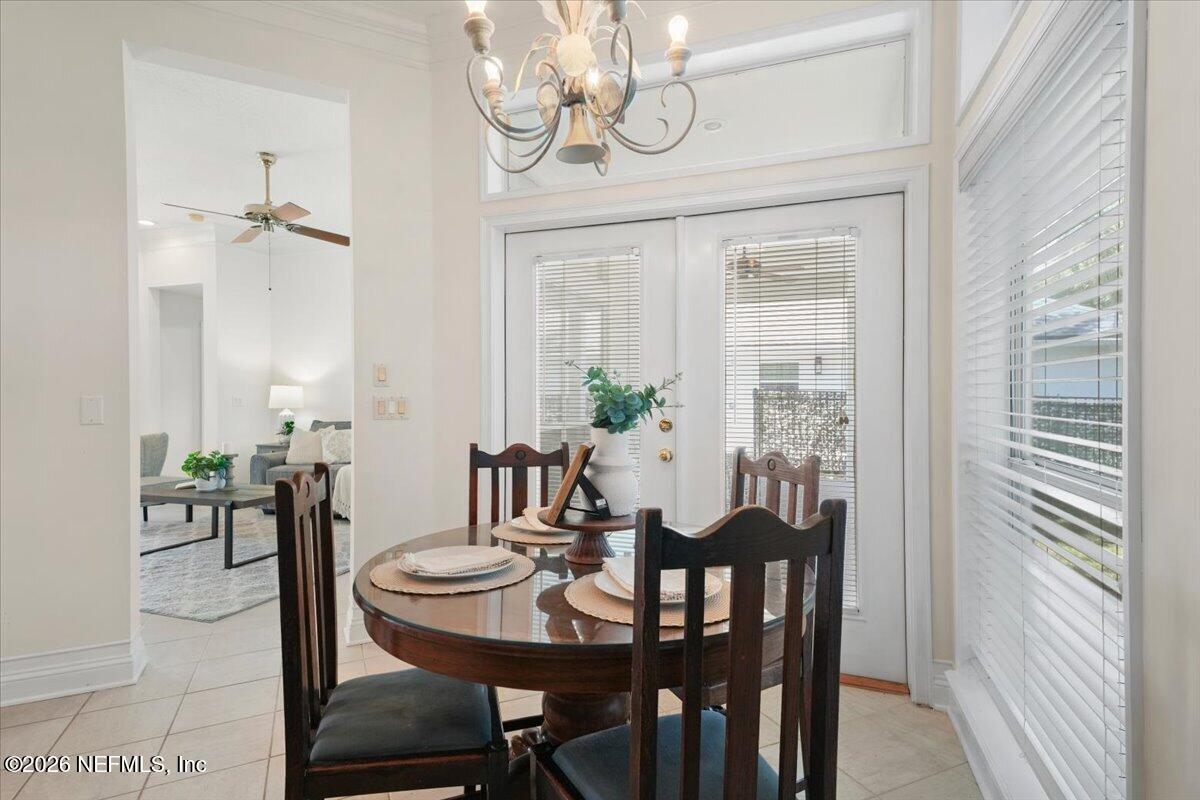 609 W SURF SPRAY Lane