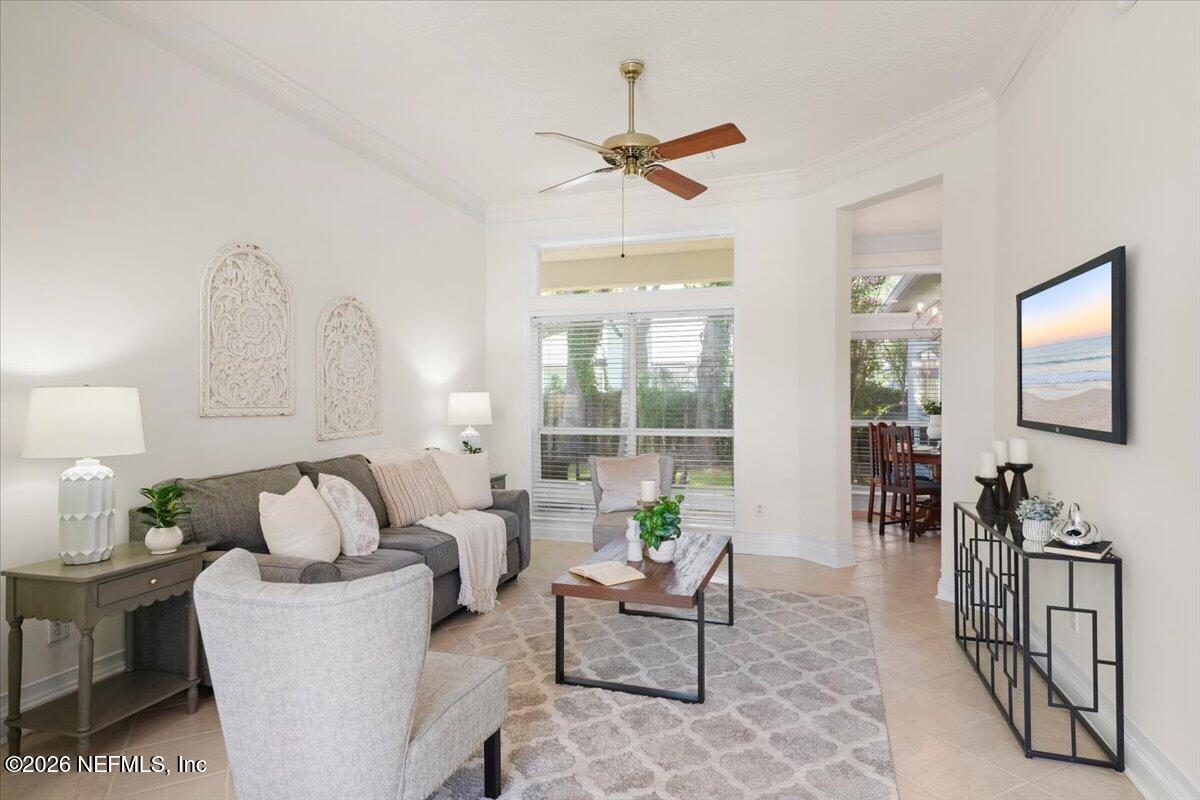 609 W SURF SPRAY Lane