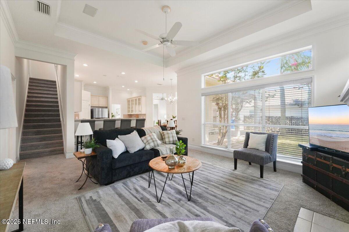 609 W SURF SPRAY Lane
