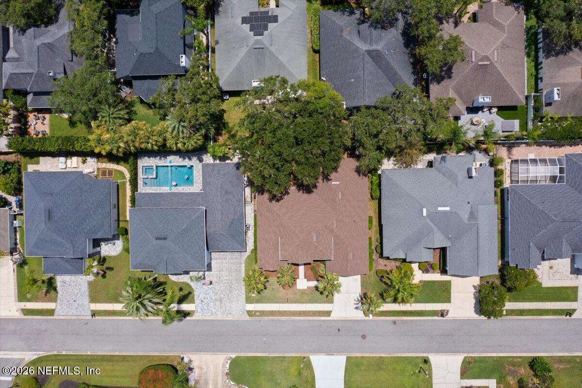 609 W SURF SPRAY Lane