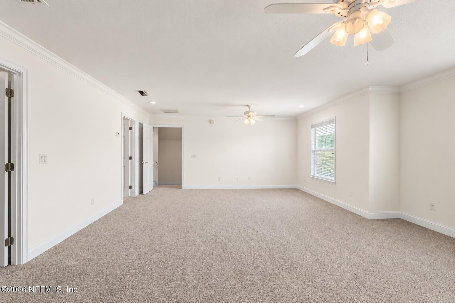 609 W SURF SPRAY Lane
